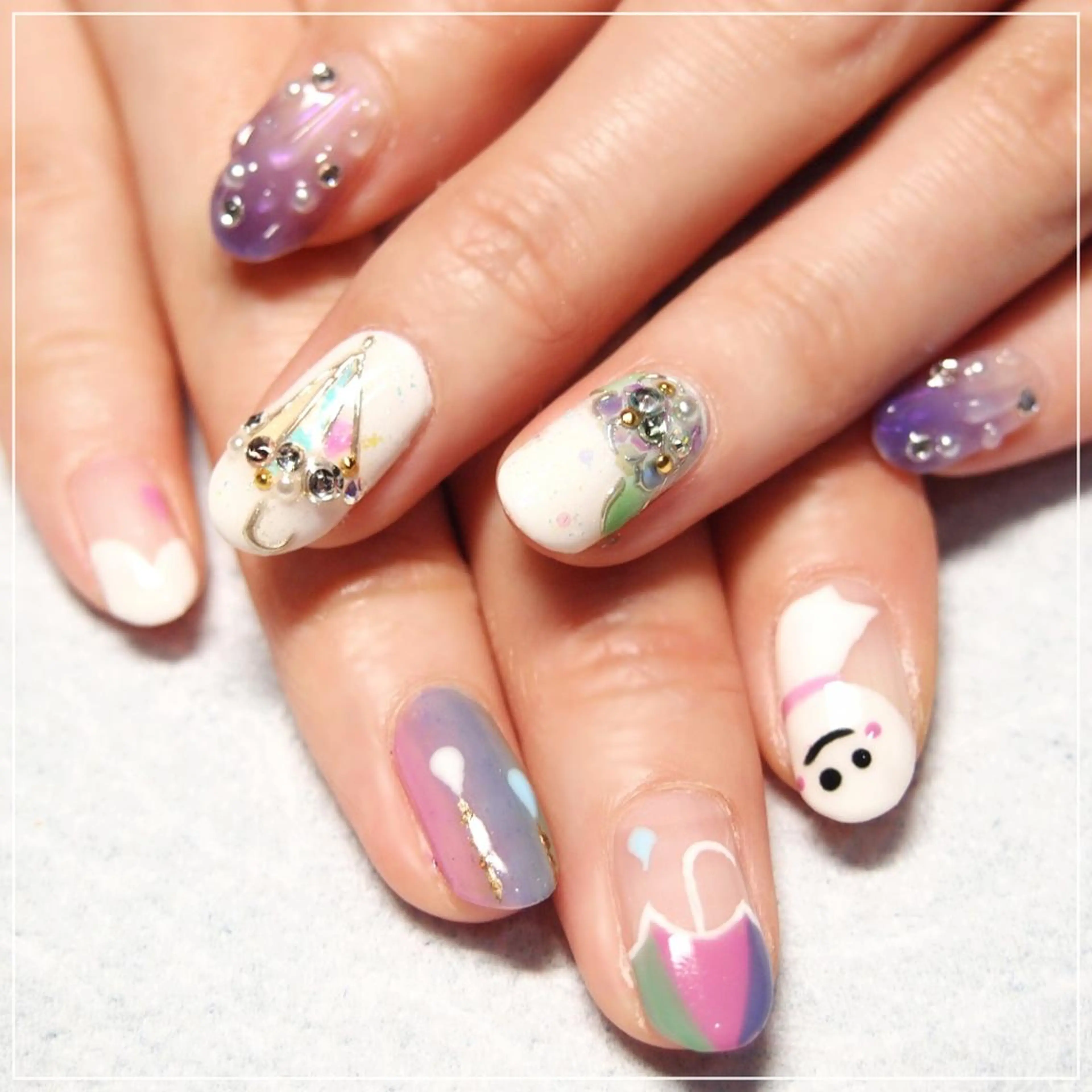 ネイル 山田 麻衣のネイルデザイン