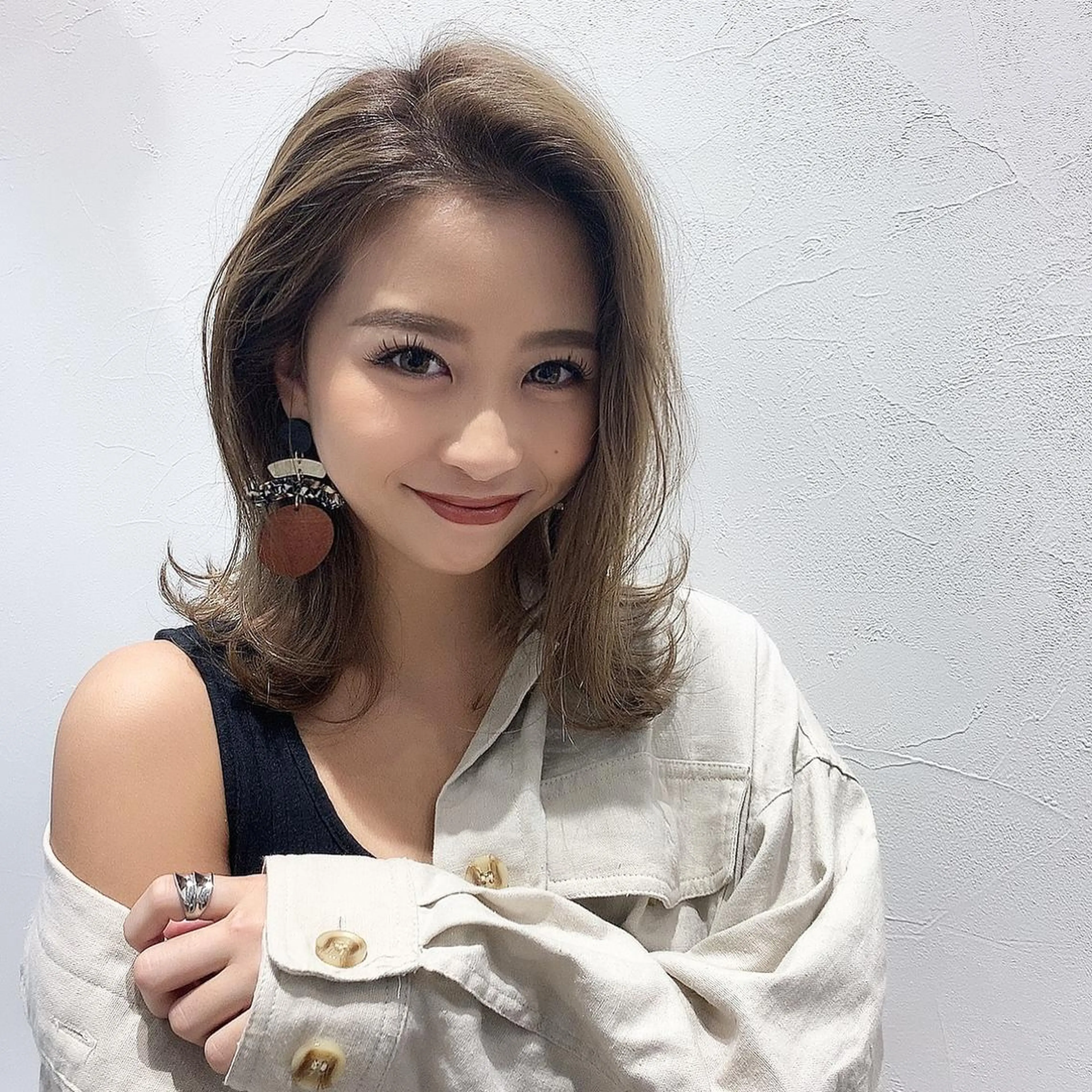 ミディアム カラー パーマ ヘアアレンジ カット ヘアカラー トリートメント 韓国ヘア/髪質改善 /Harunaのヘアスタイル