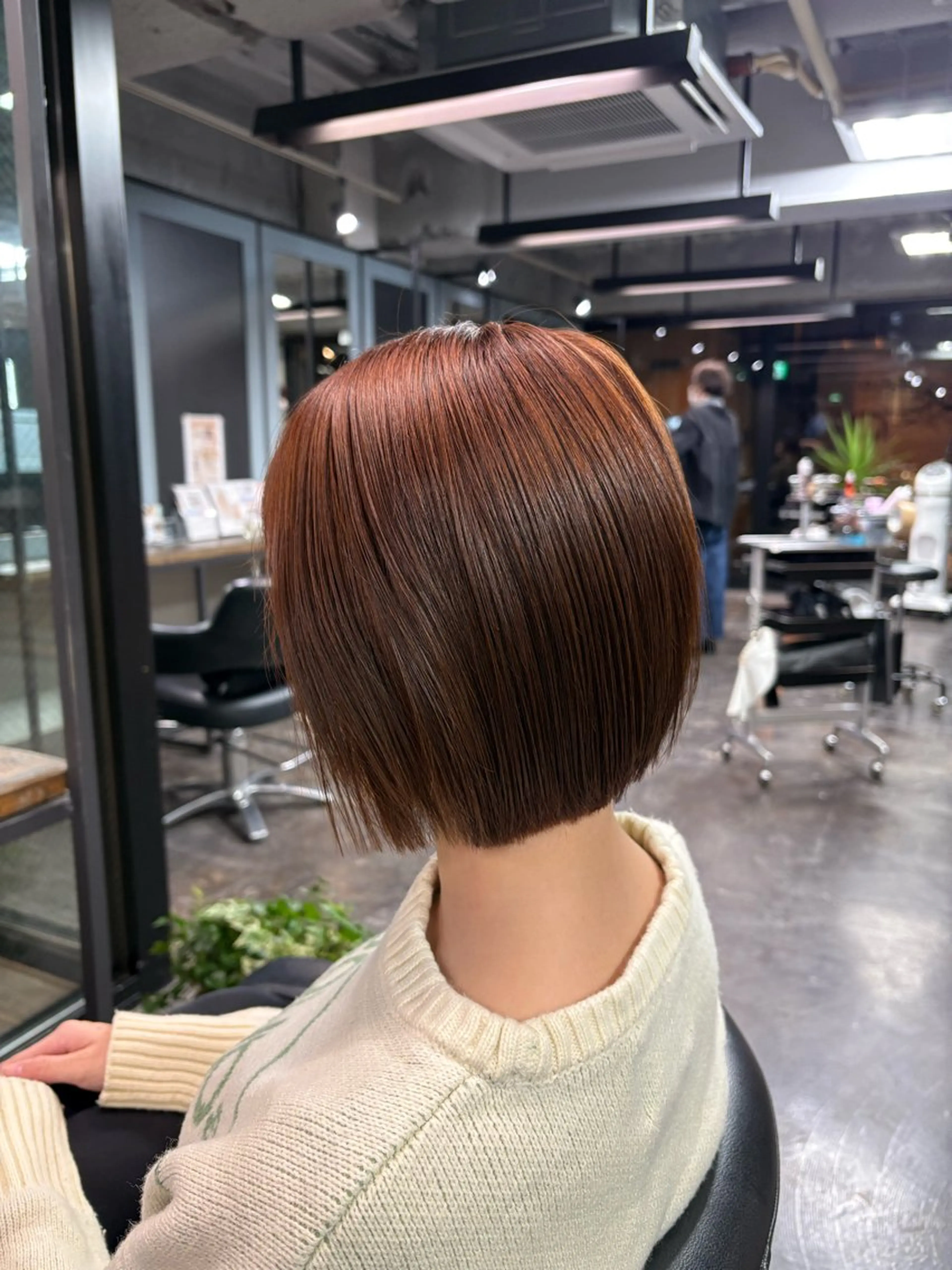 ショート カット ユイカ🐮暖色カラー / 髪質改善のヘアスタイル