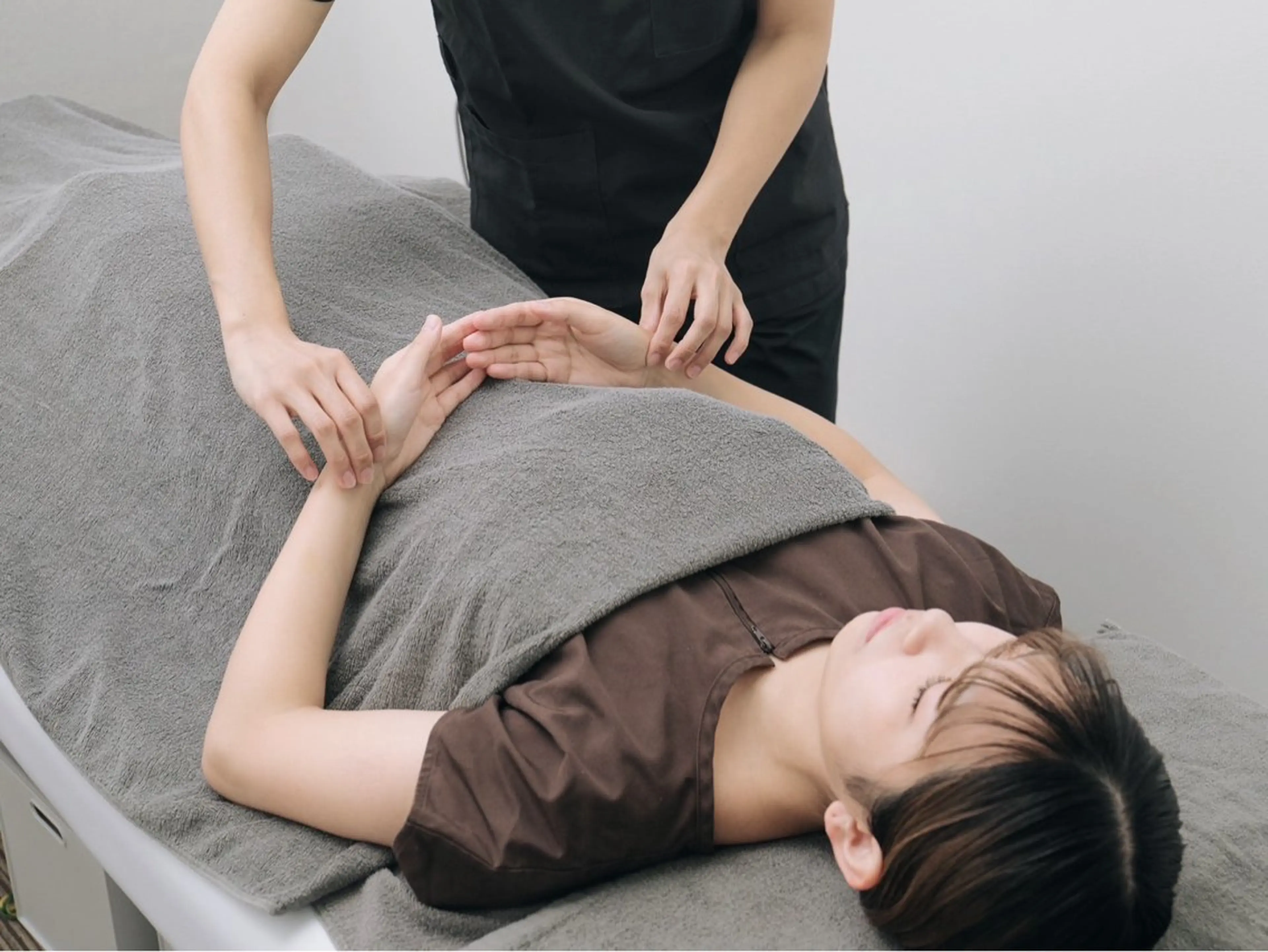 hari salon de off　美容鍼灸×小顔整体【ハリサロンドオフ】所属・美容鍼灸×小顔整体♡ ハリサロンドオフ堺東のエステ・リラクイメージ