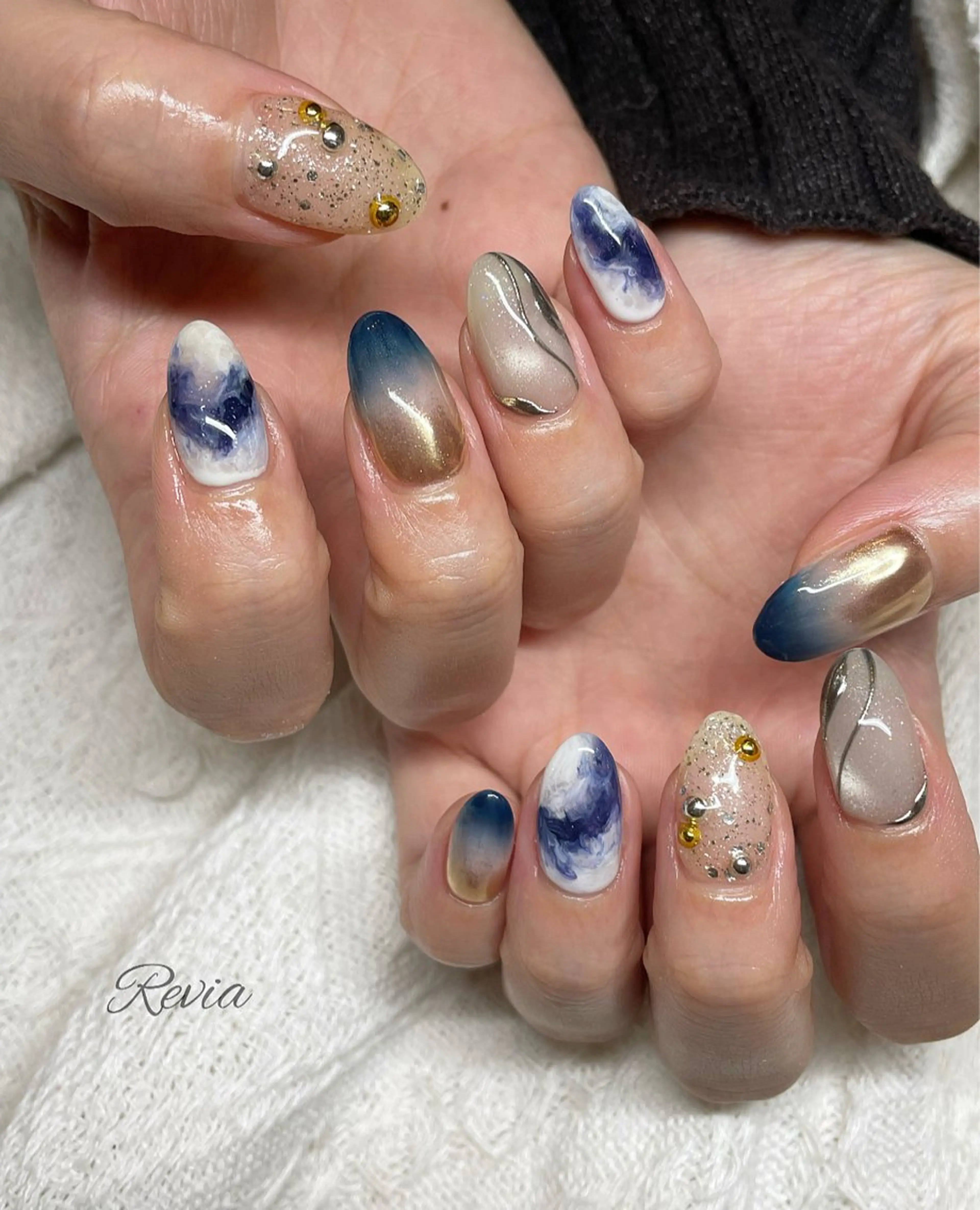 ネイル ハンドネイル revia所属・ERI Nailistのネイルデザイン