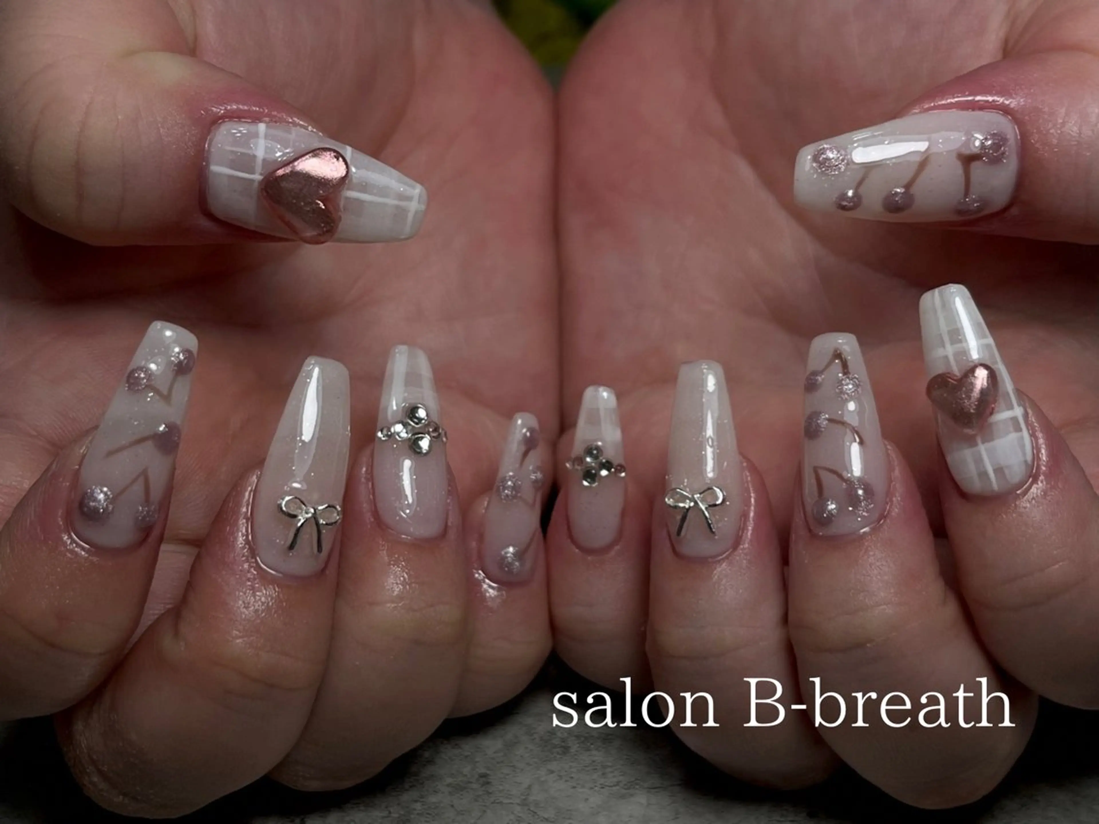 ネイル salon B-breathのネイルデザイン