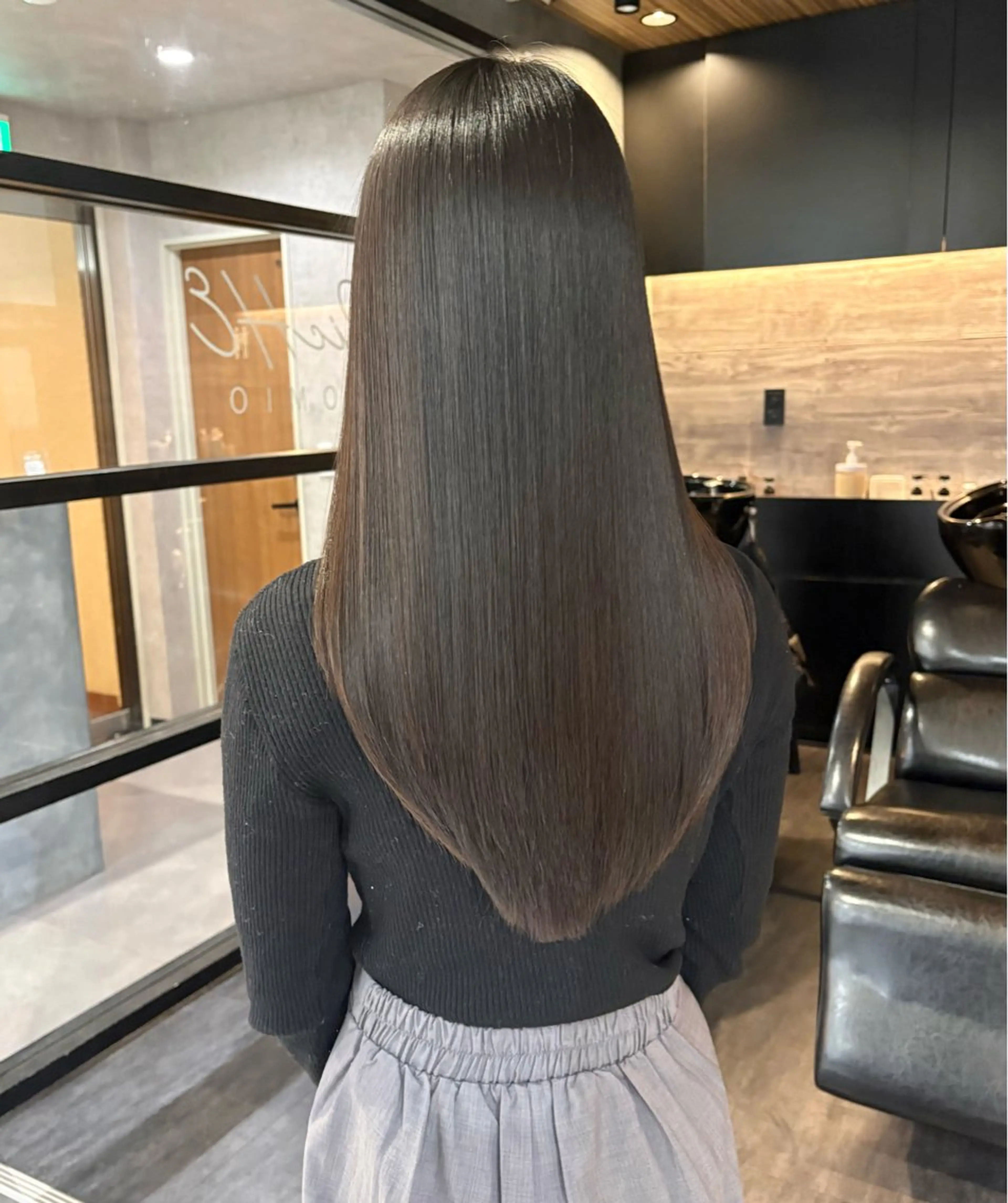 ロング カット トリートメント レイヤーカット/韓国 /艶髪/ダブルカラーのヘアスタイル