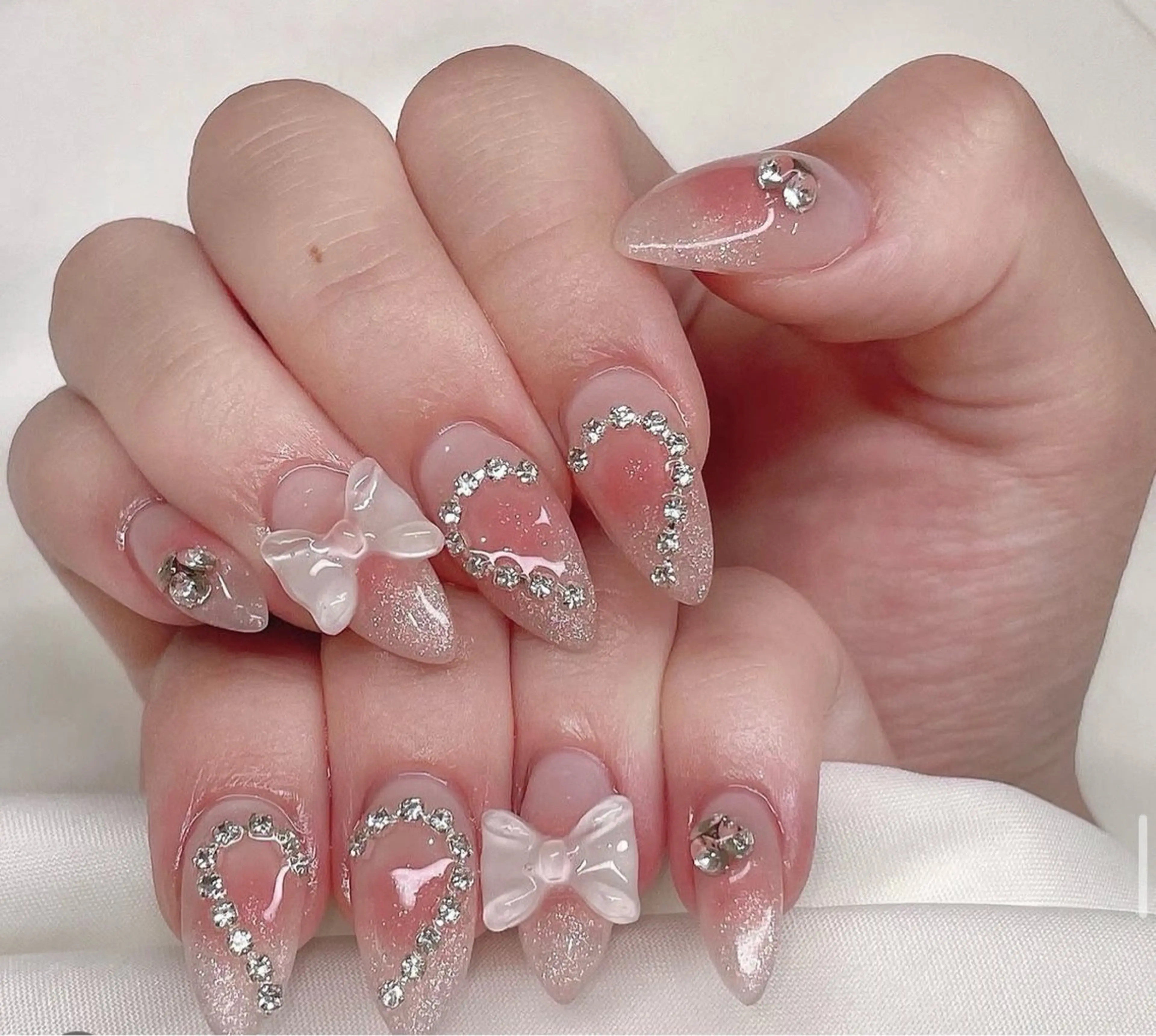 ネイル ハンドネイル ハンドケア NailSalon✨ Écrinエクランのネイルデザイン