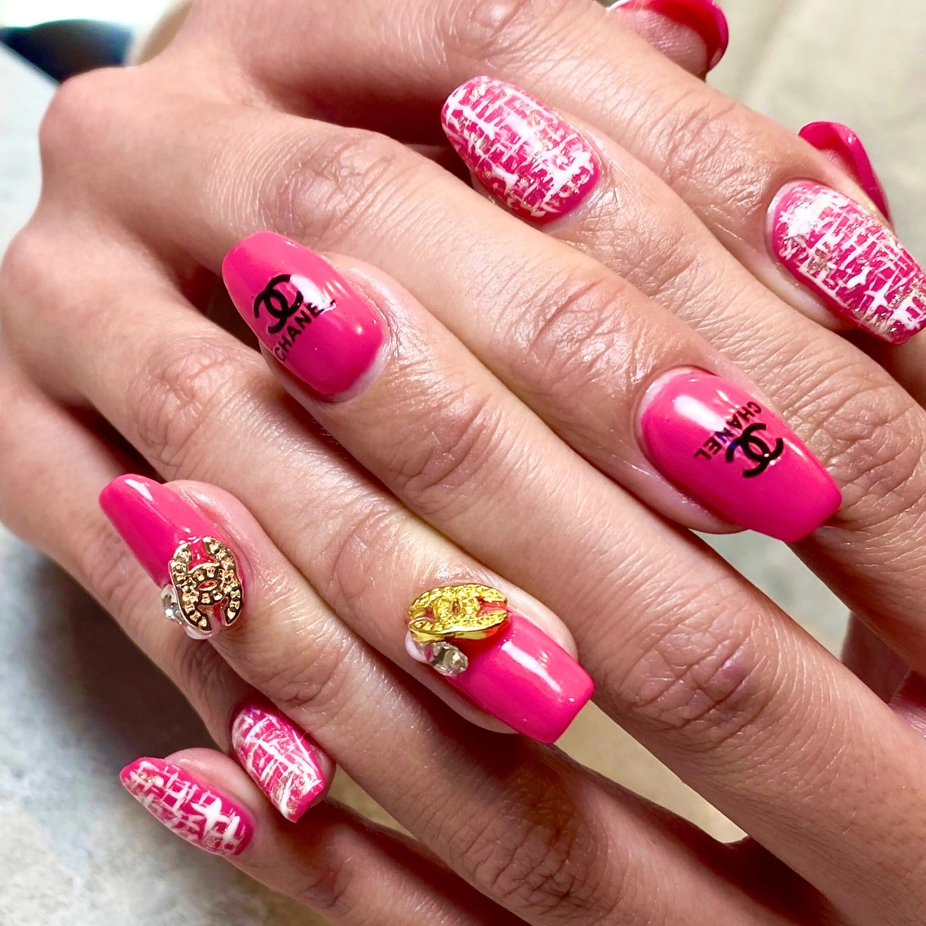 ネイル ピンク ツイードネイル ハンドネイル Narumi nailのネイルデザイン