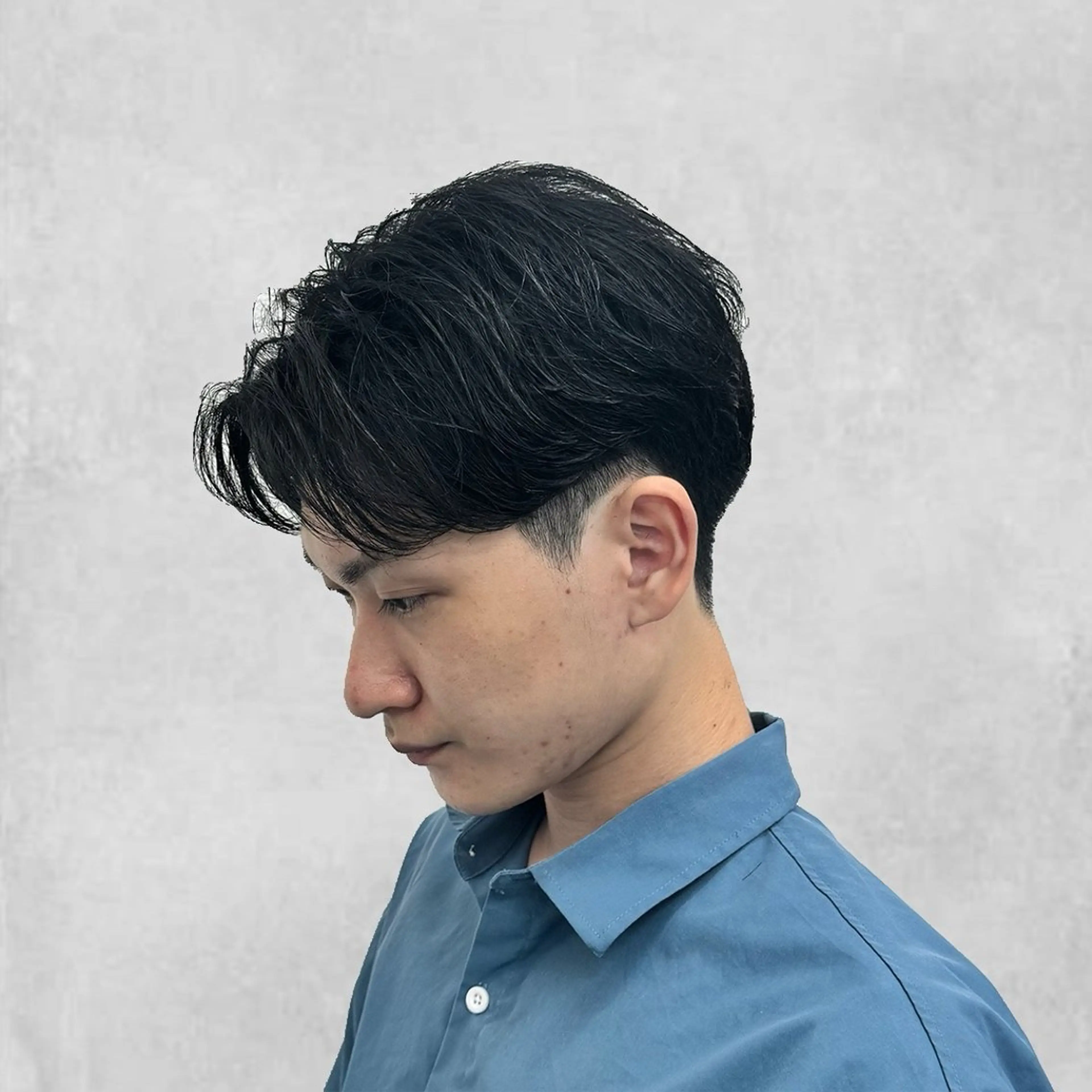 メンズ shinka　omotesando所属・ブリーチ縮毛矯正 /髪質改善/タイチのヘアスタイル