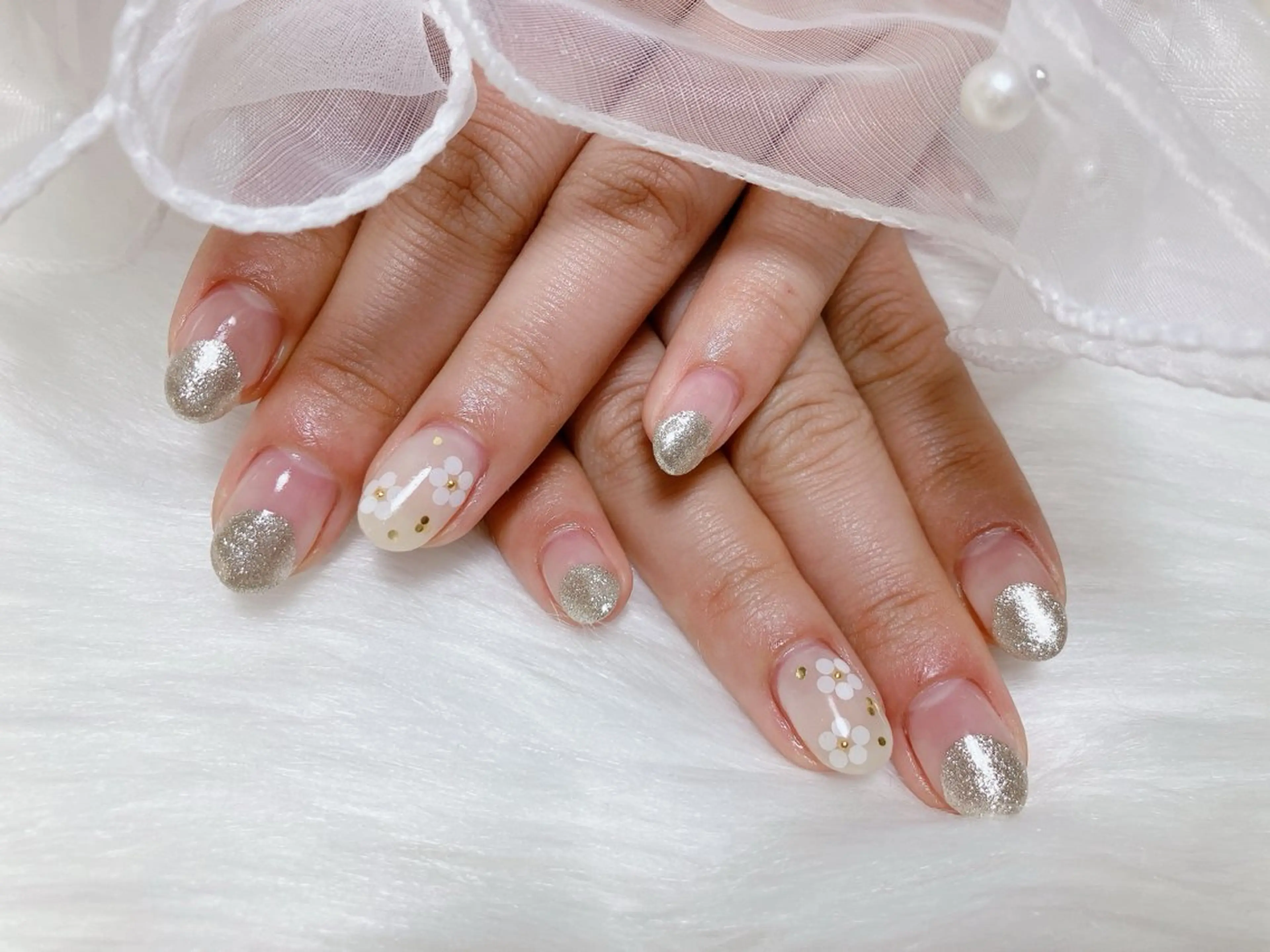 ネイル 綱島 佳恵のネイルデザイン