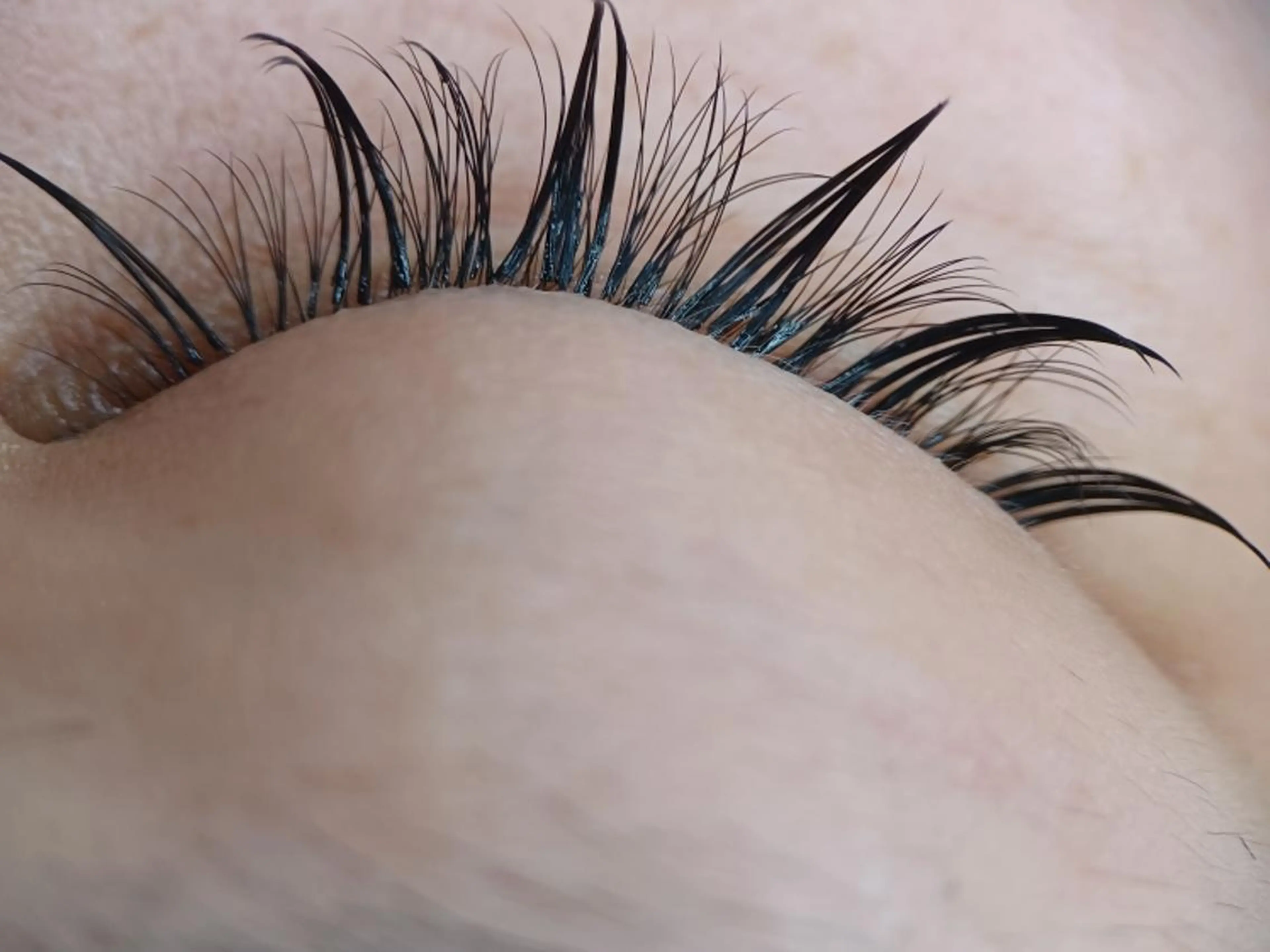 マツエク・マツパ ナチュラル ワンホンマツエク 岡崎 良美のマツエク・マツパデザイン