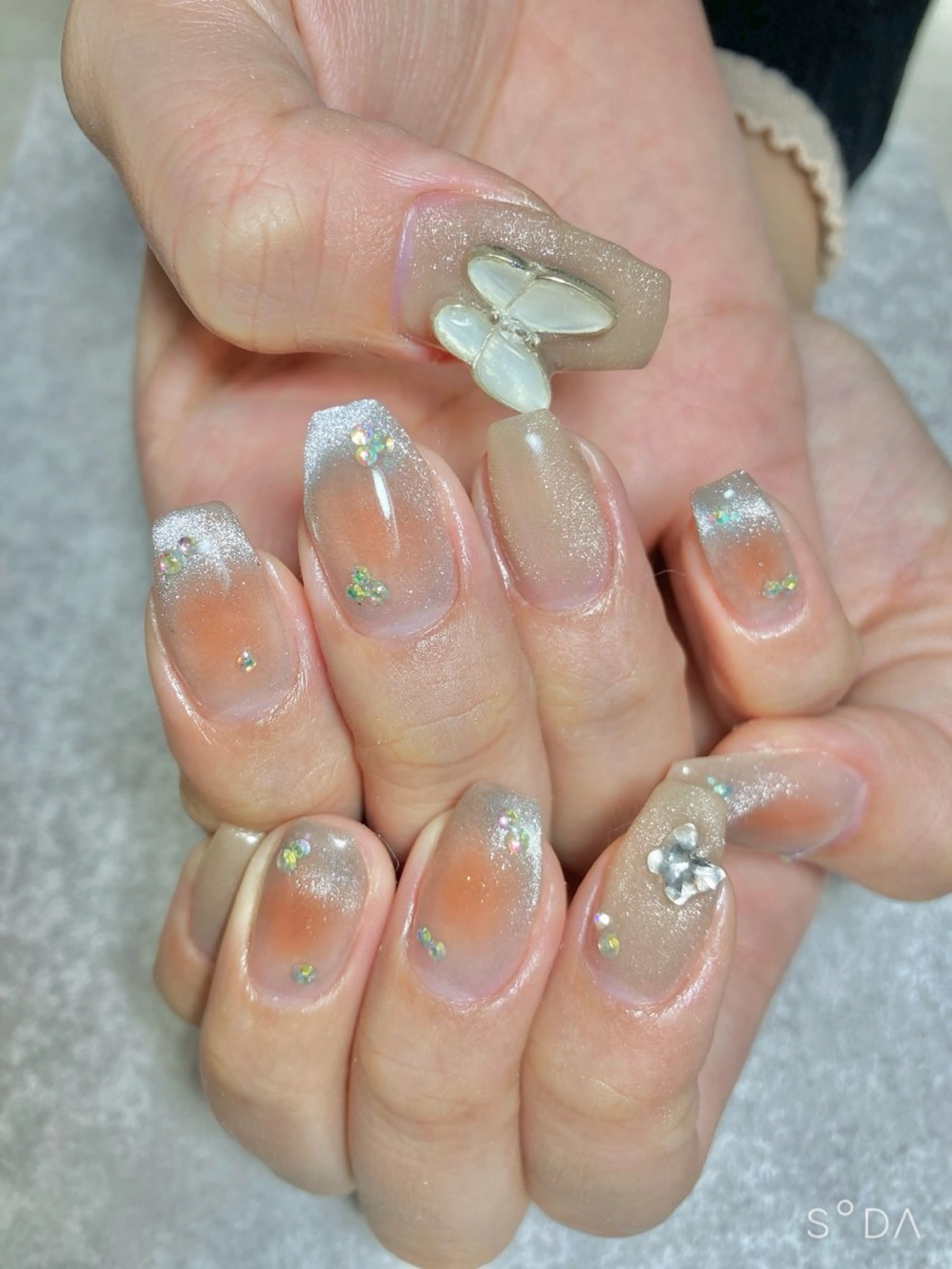 ネイル アートネイル ジェルネイル 持ち込み パラジェル ハンドネイル Liennail 持込デザインやり放題のネイルデザイン