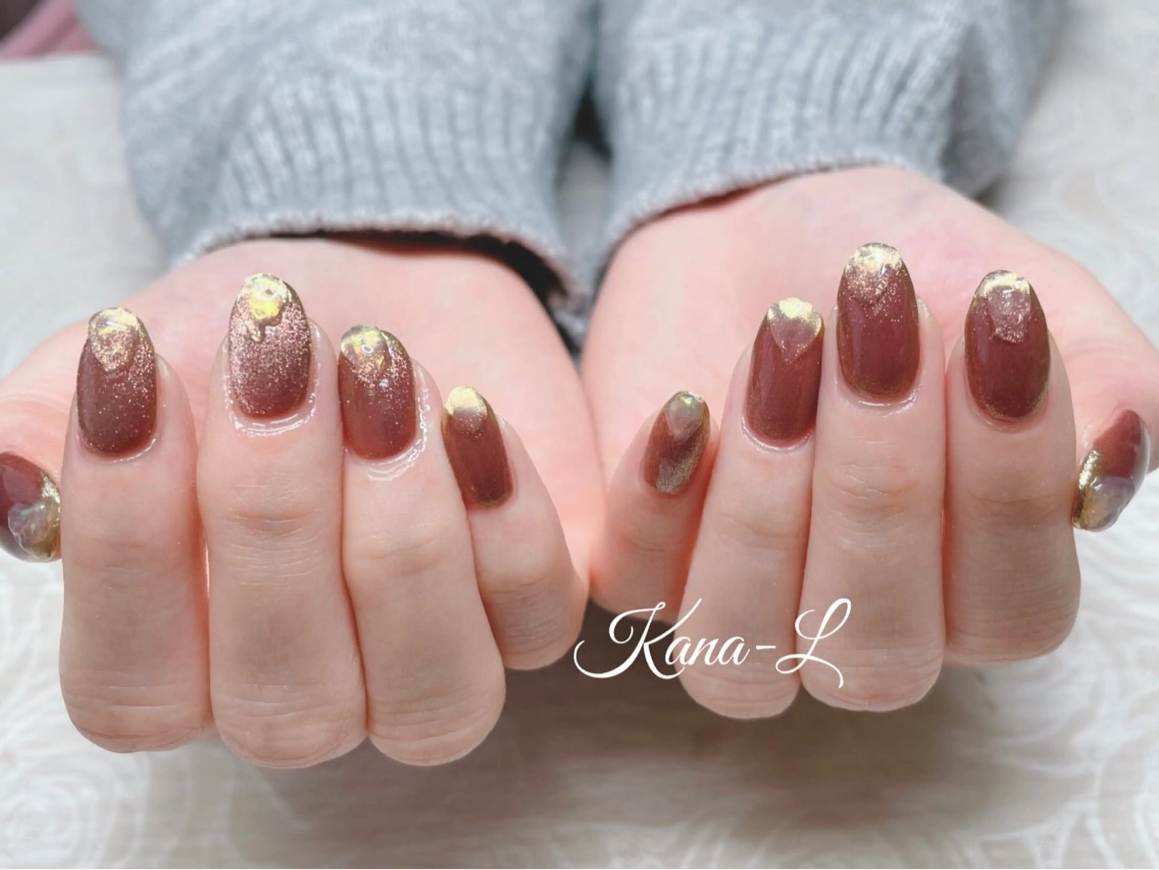 ネイル ジェルネイル マグネットネイル ニュアンスネイル パラジェル ぷっくりネイル 芦辺 香奈のネイルデザイン