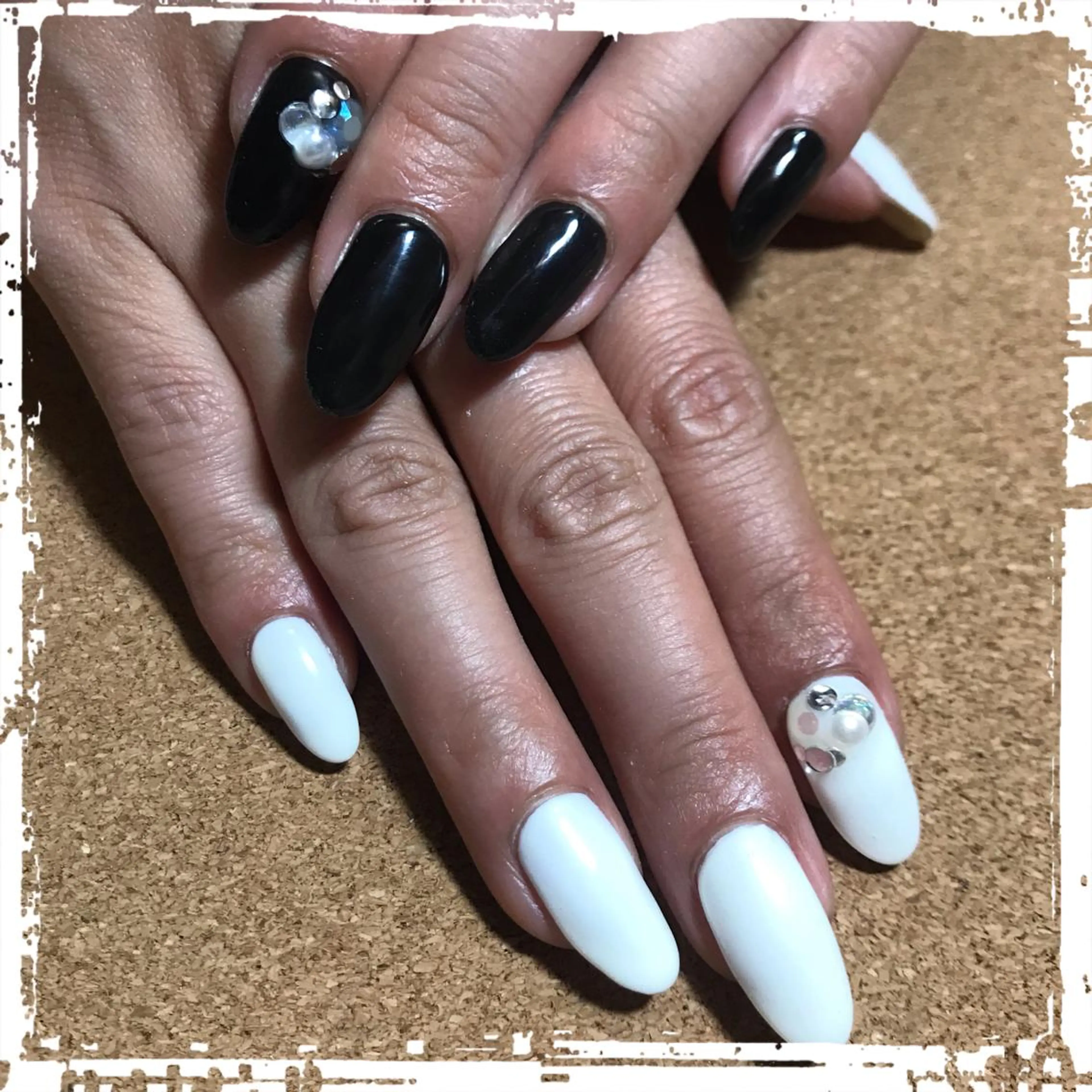 ネイル ECLAT エクラ所属・寺山 千鶴のネイルデザイン