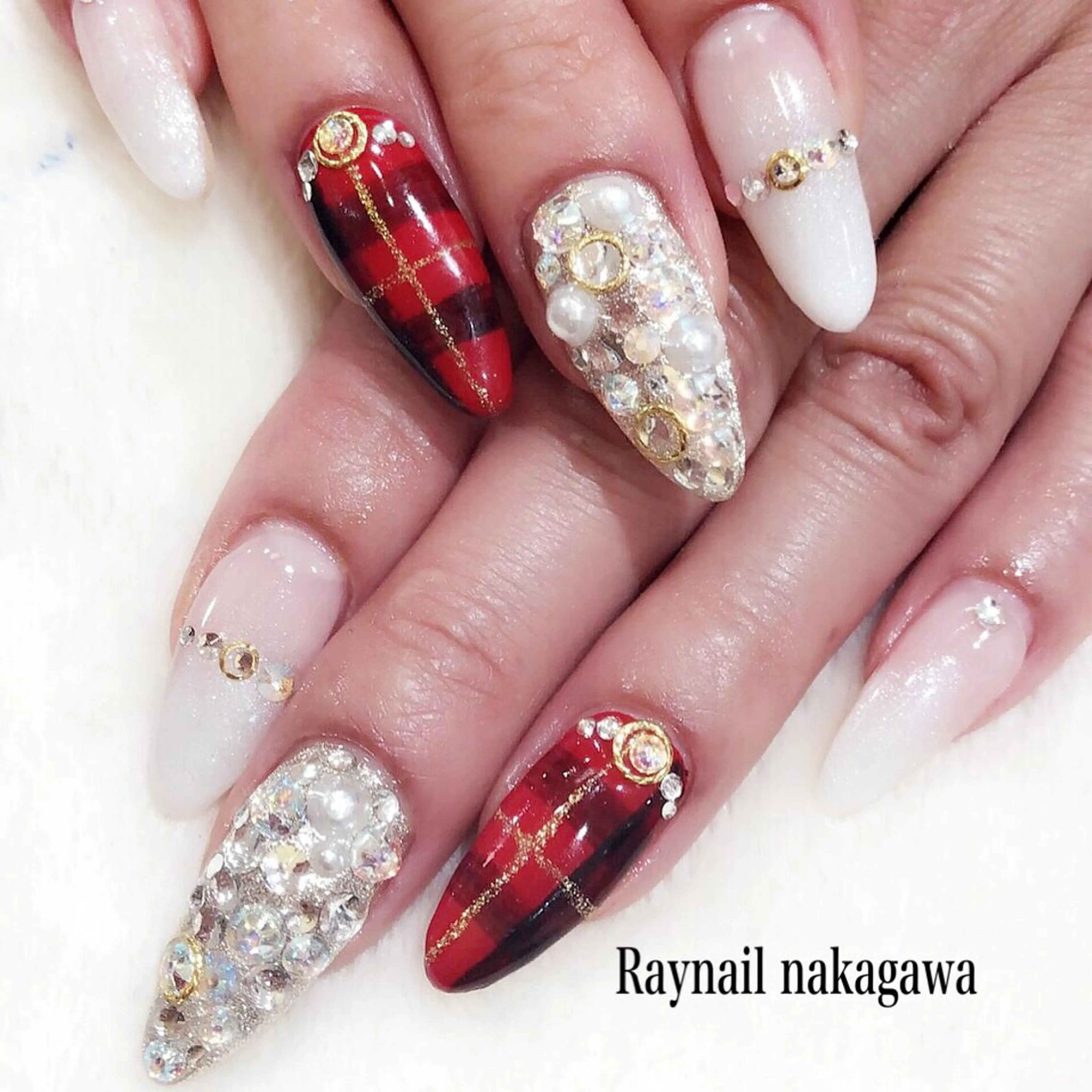 ネイル nailstudio ′ecole所属・nailstudio ′ecoleのネイルデザイン