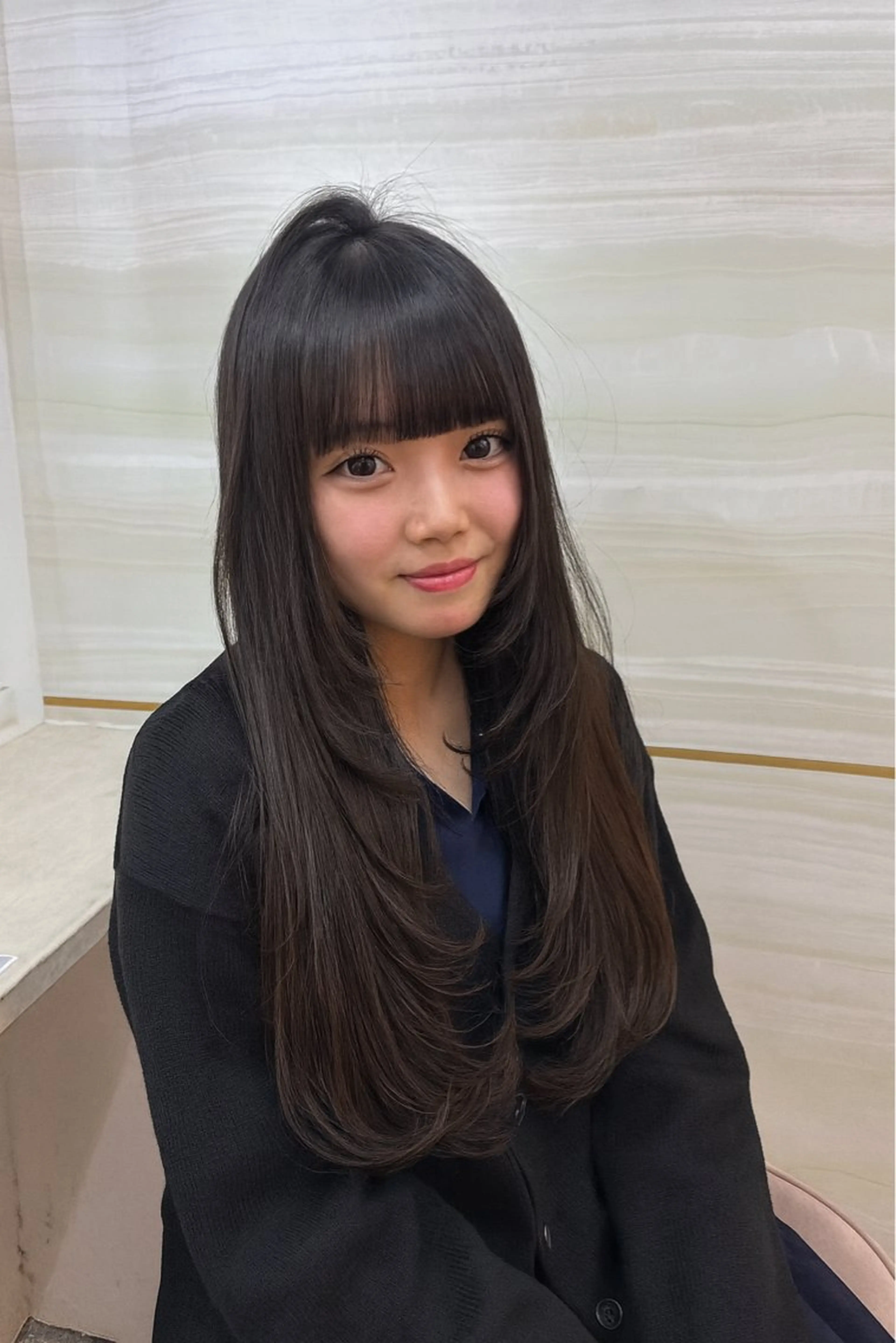 ロング カット 🩶mana🩶艶髪 /カラーオンカラーのヘアスタイル