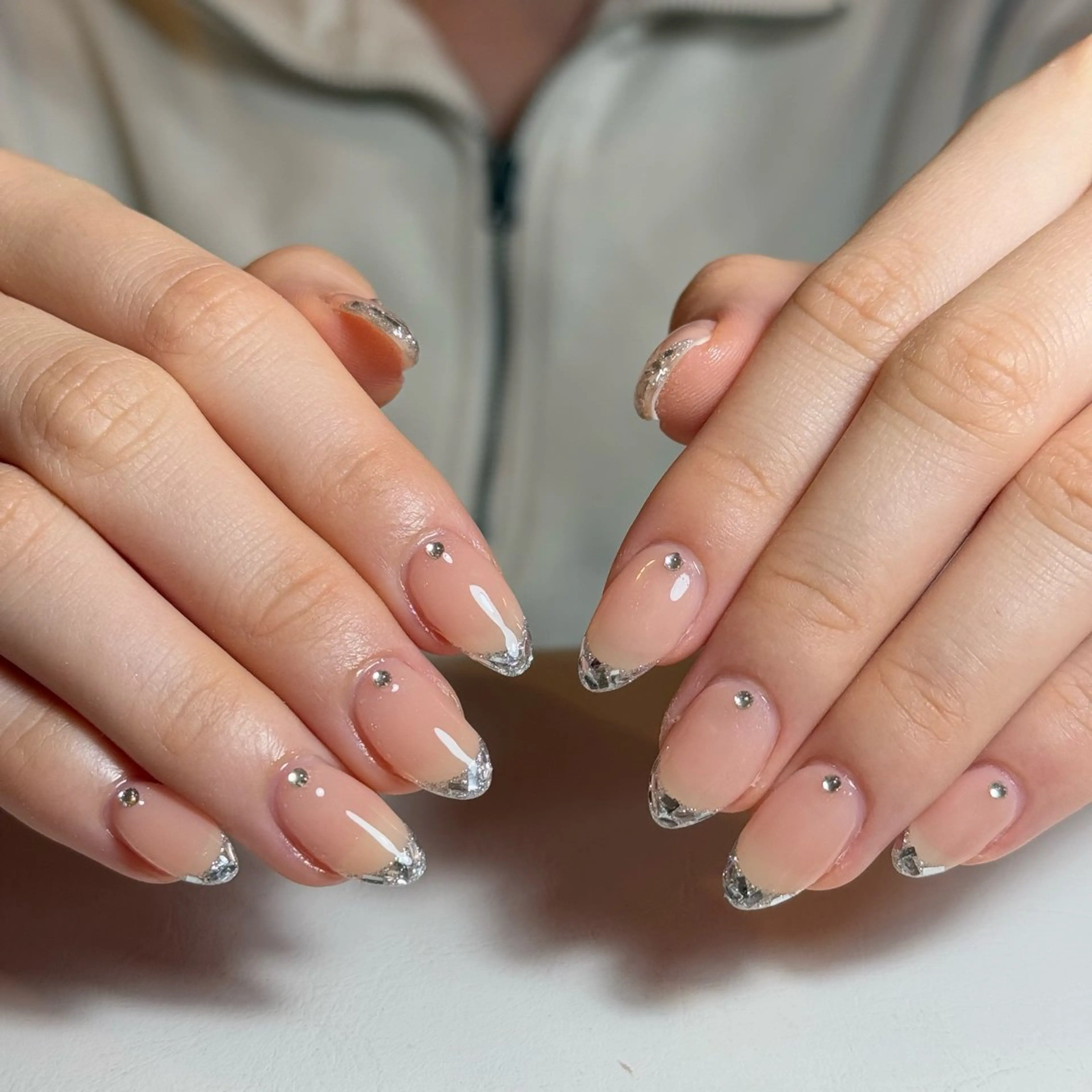 ネイル チークネイル フレンチネイル グラデーション キラキラネイル 韓国ネイル ハンドネイル Risa_ Nailのネイルデザイン