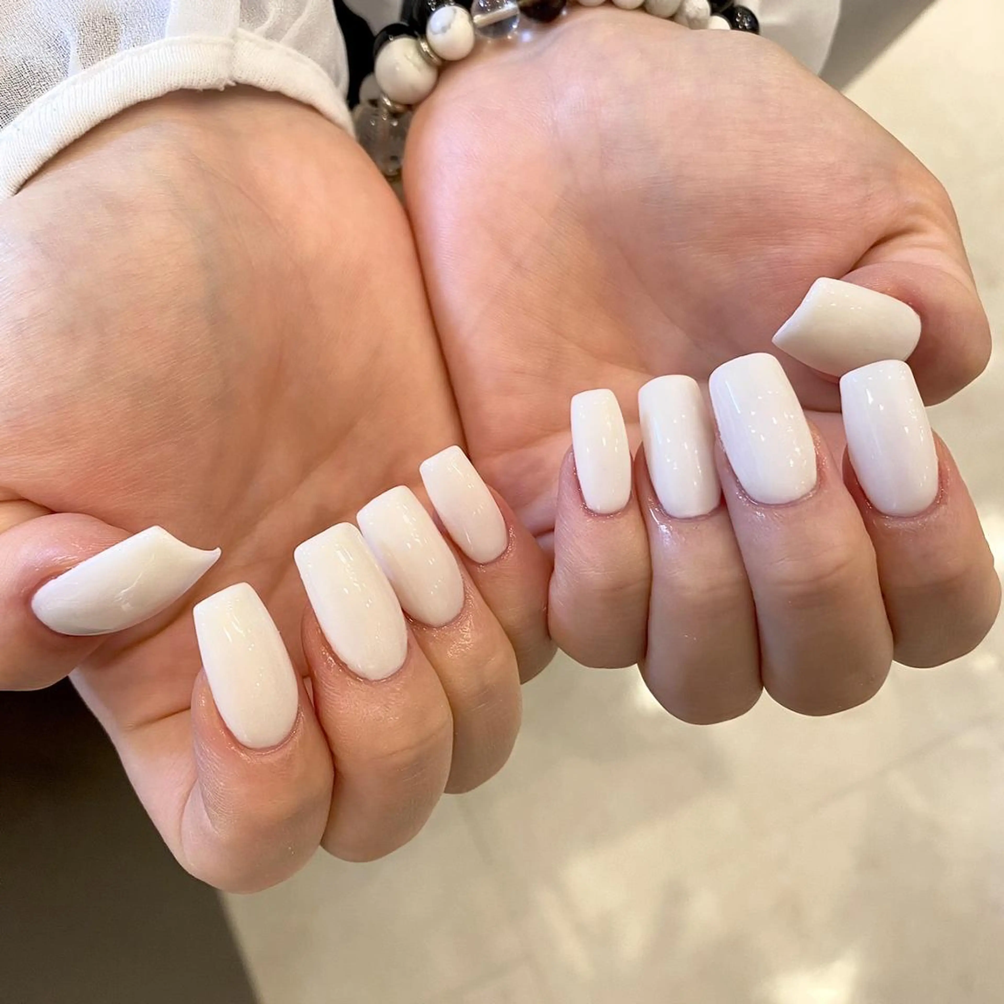 ネイル 【山岡】 ロイヤル•セラピストのネイルデザイン