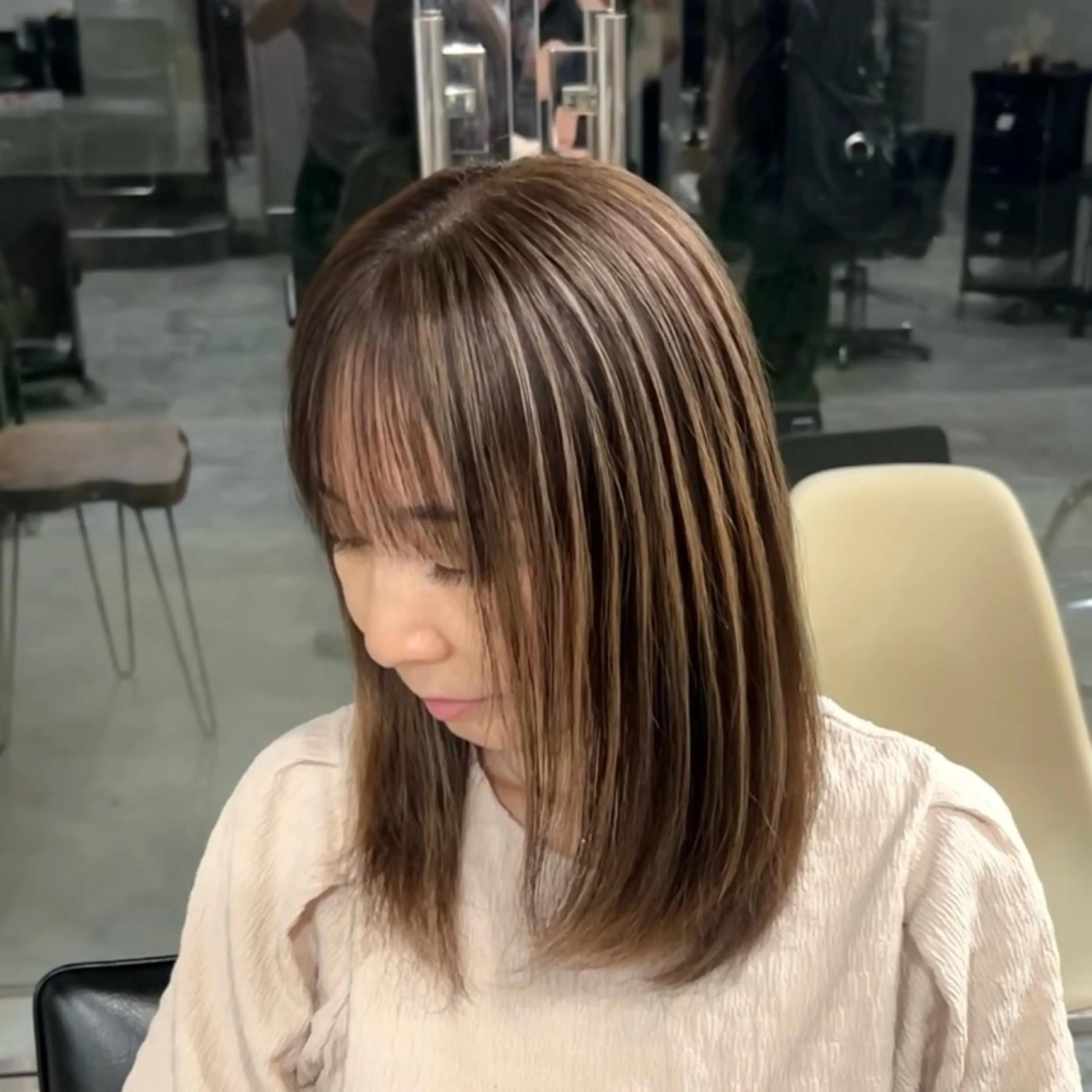 ミディアム ヘアカラー さえ 大宮/ハイライトのヘアスタイル