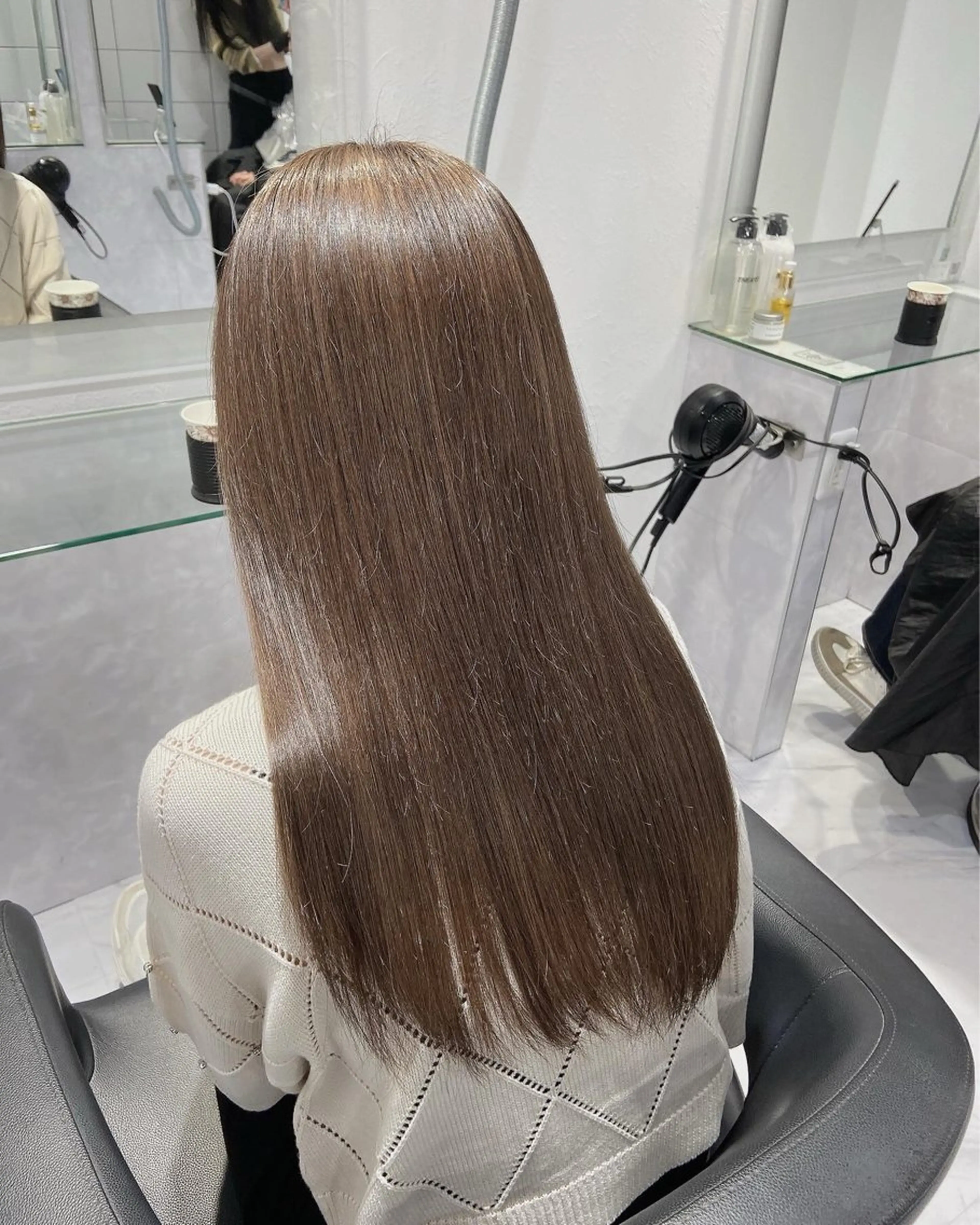 セミロング カラー 🌿透明感赤み消し Keishin🌿のヘアスタイル