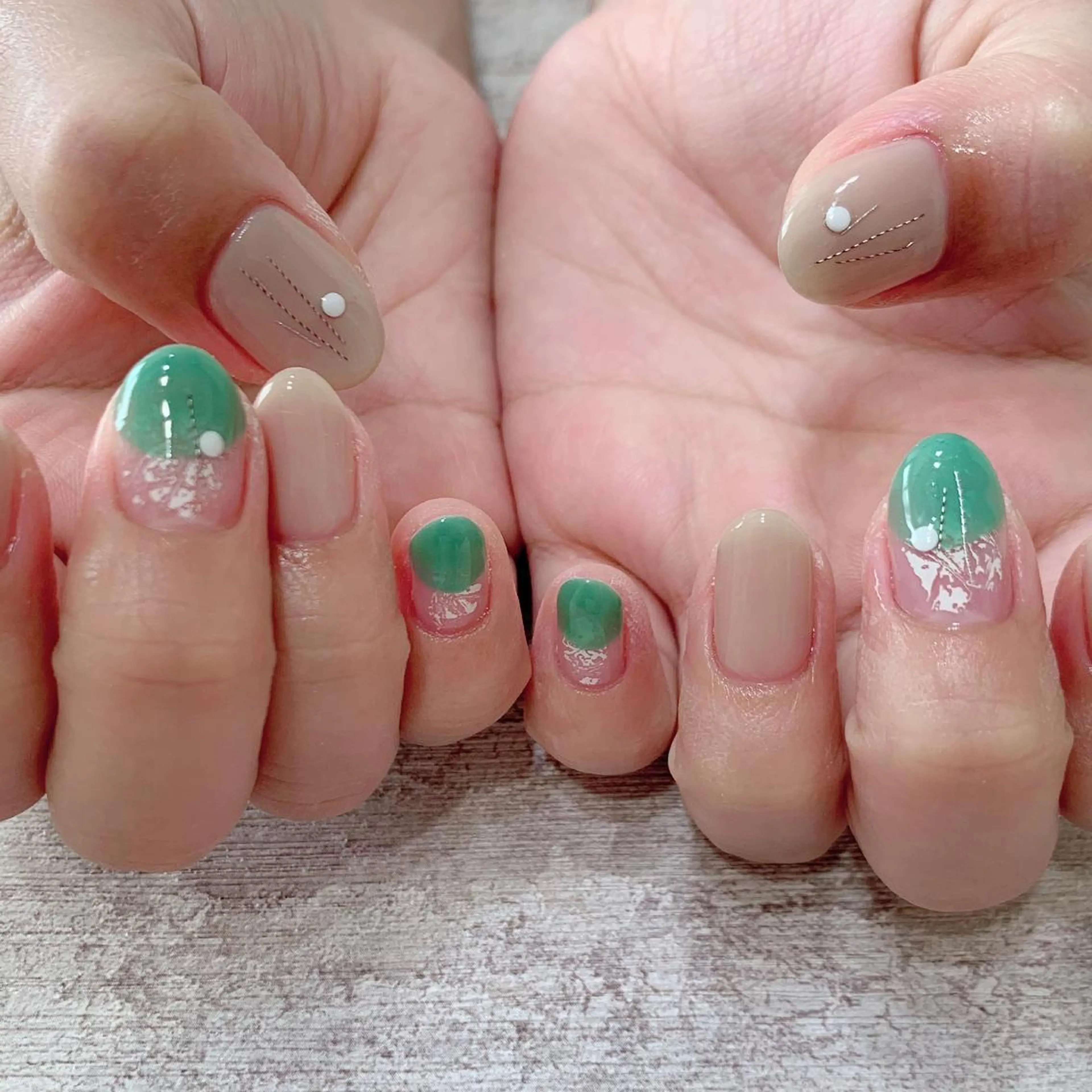 ネイル 春日井ネイルサロン iroのネイルデザイン