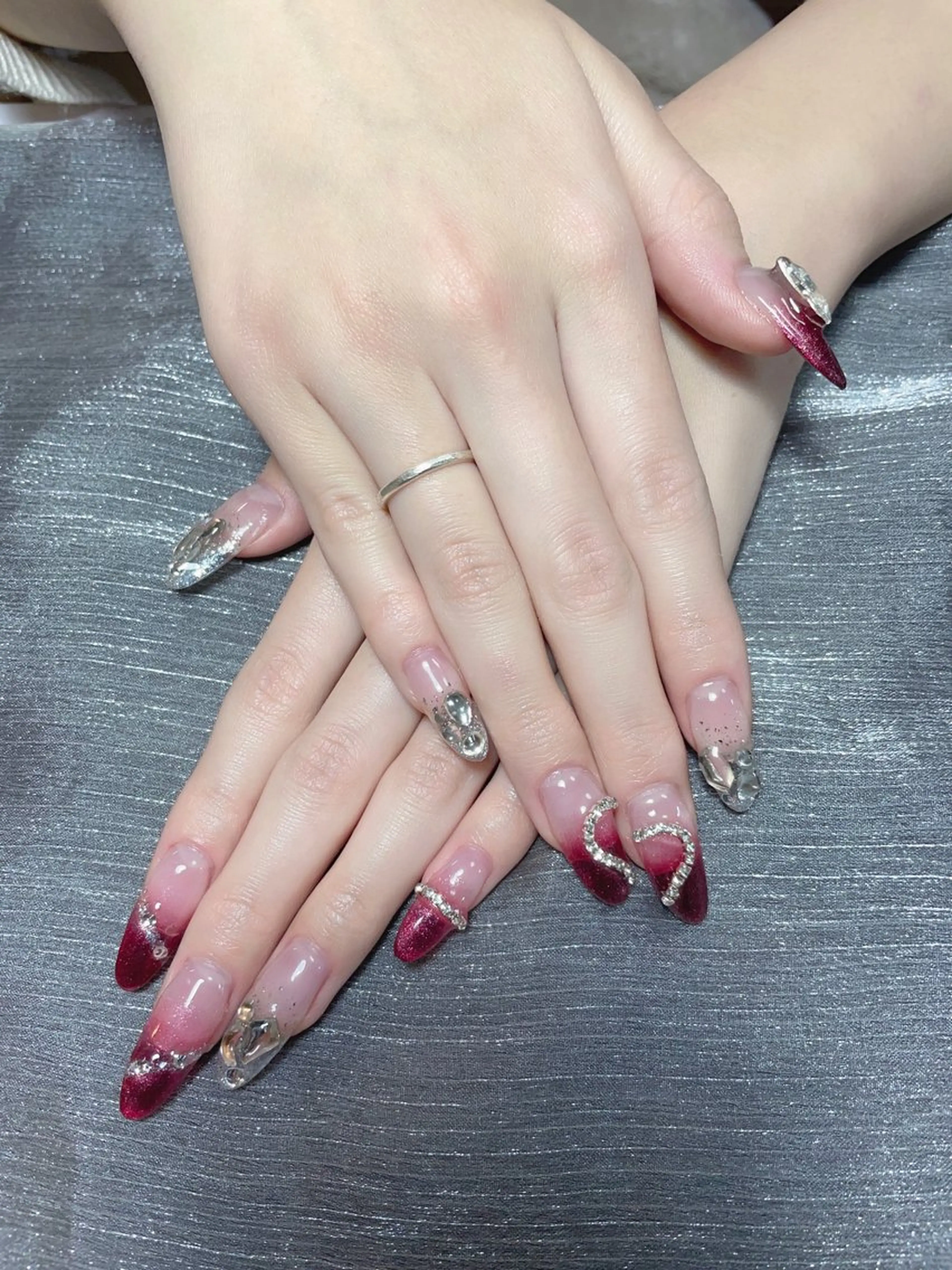 ネイル ハンドネイル FanFan 長さ出し専門のネイルデザイン