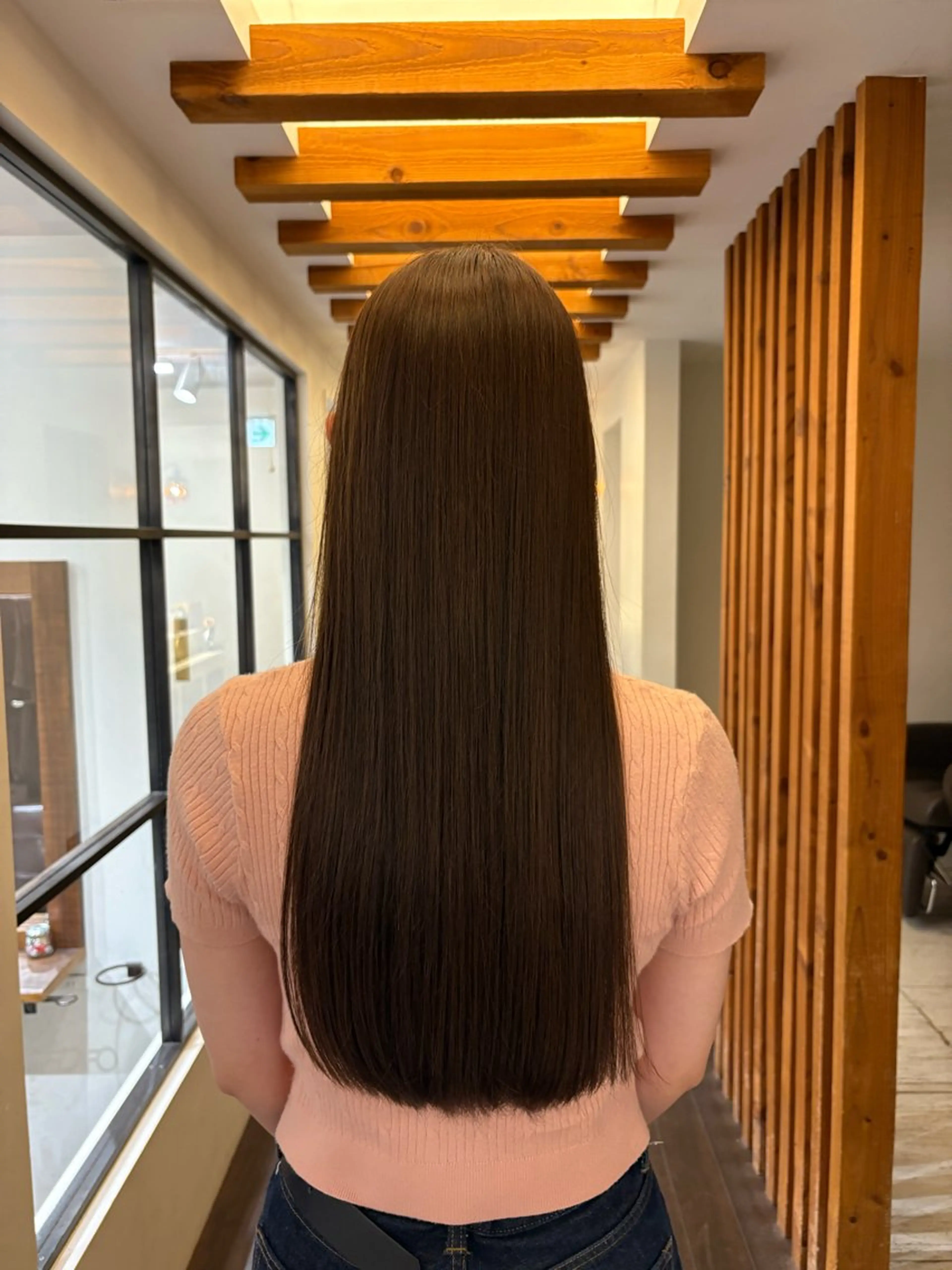 ロング ヘアカラー トリートメント 桃崎 晏地のヘアスタイル