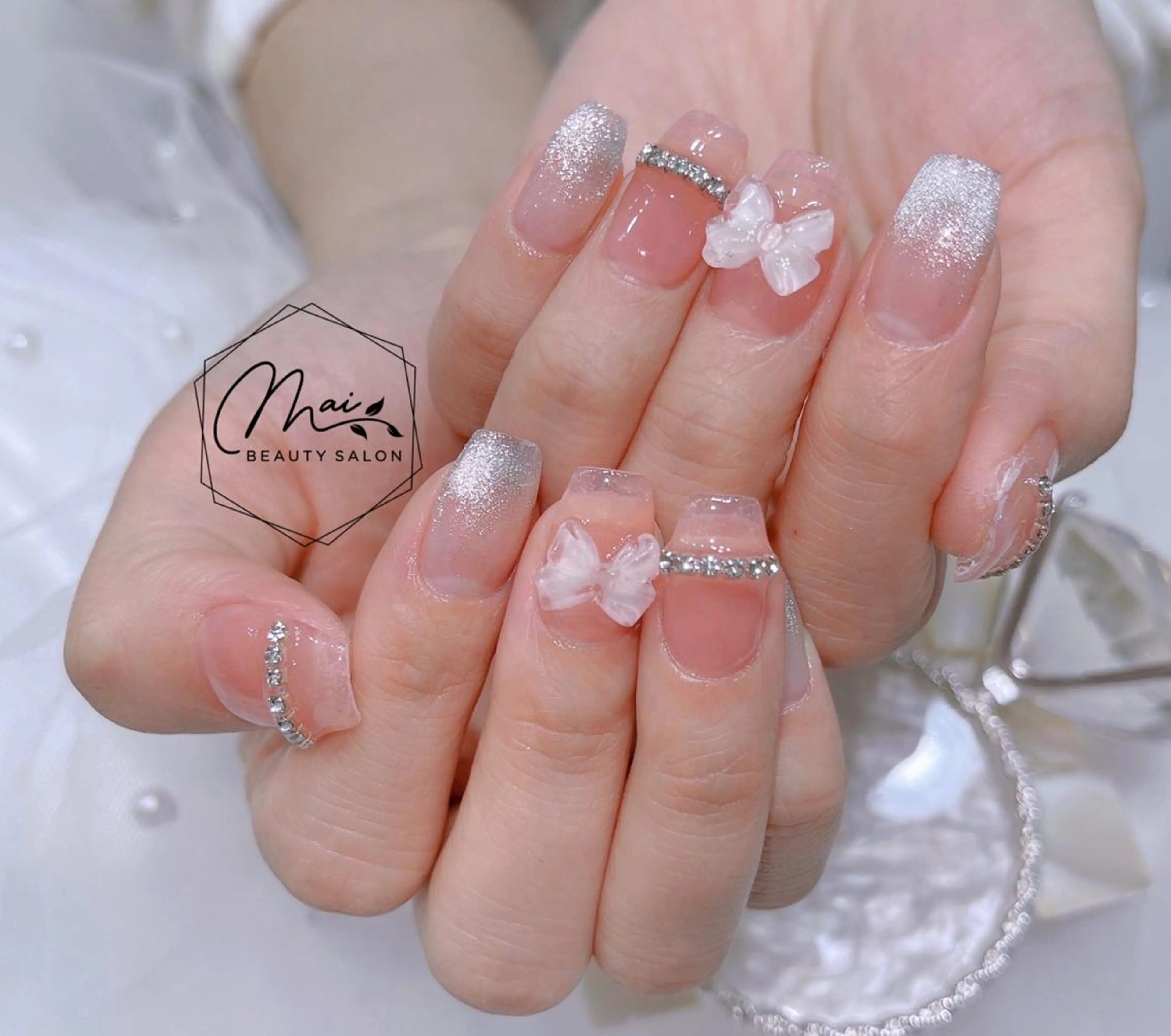 ネイル オーロラネイル 長さ出し フラッシュネイル フレンチネイル ジェルネイル MaiBeauty マイ マイのネイルデザイン