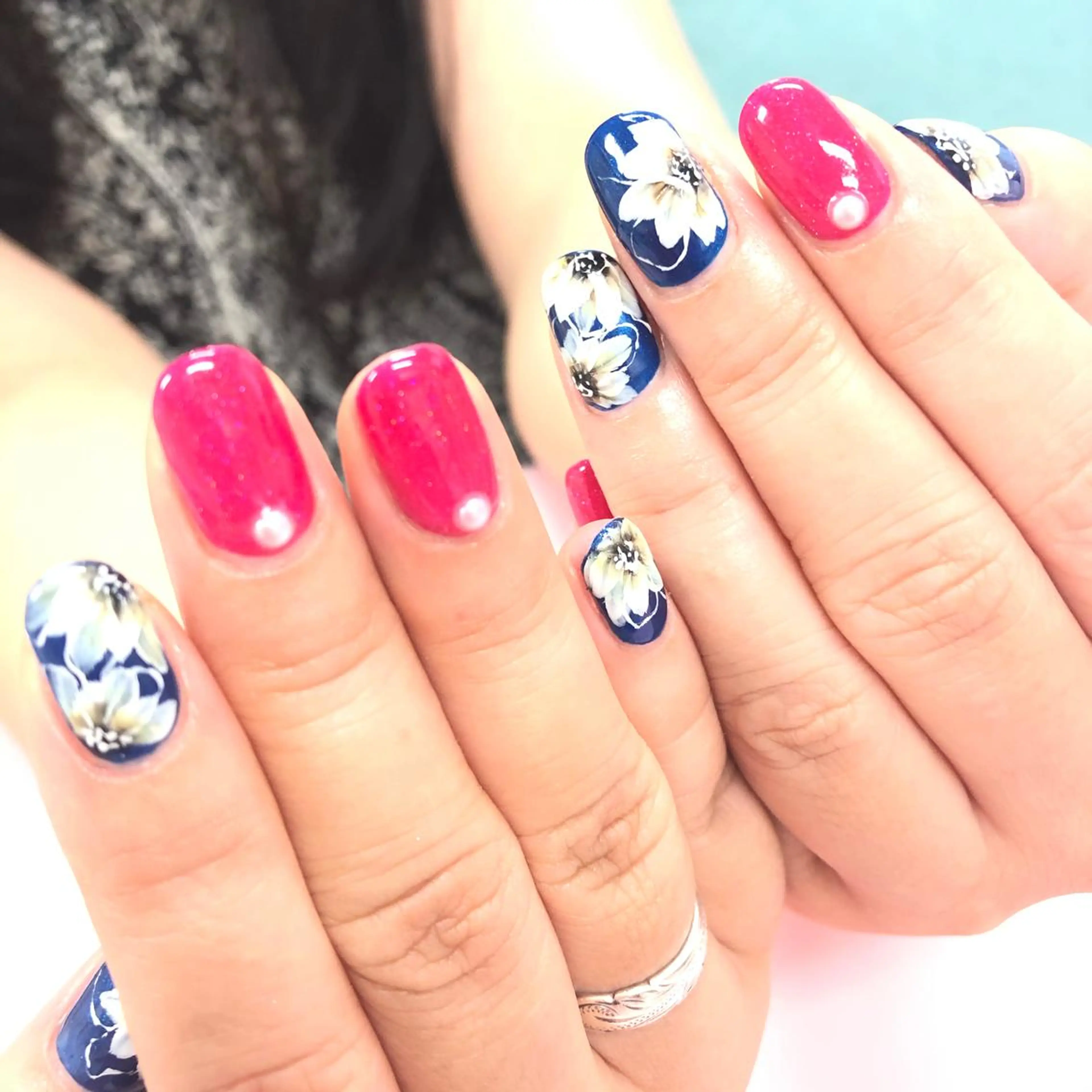 ネイル ユリシスネイル 担当近藤のネイルデザイン