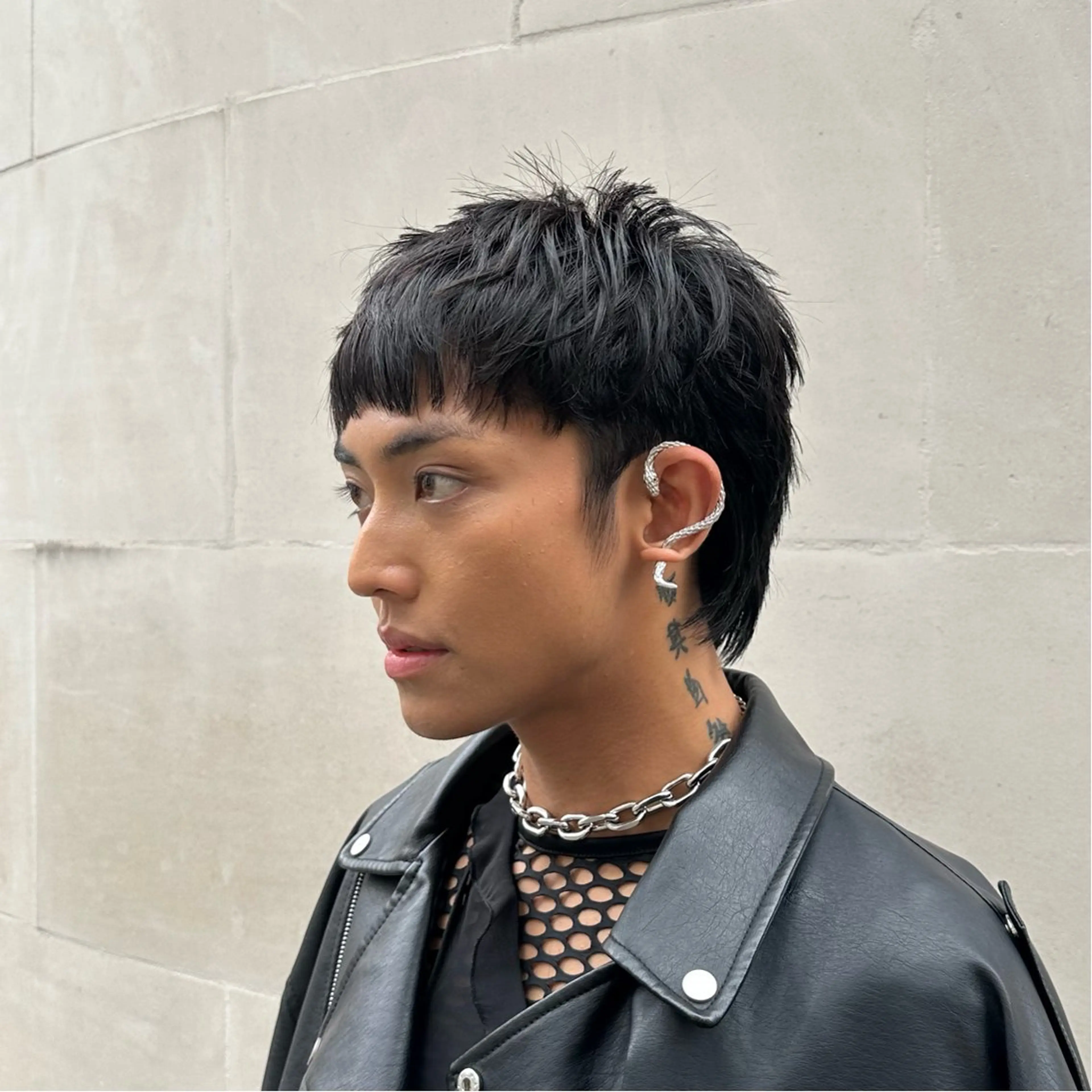 ショート メンズ 卒業式のヘアスタイル 🫧RYOグレージュ /透け感カラー🫧のヘアスタイル