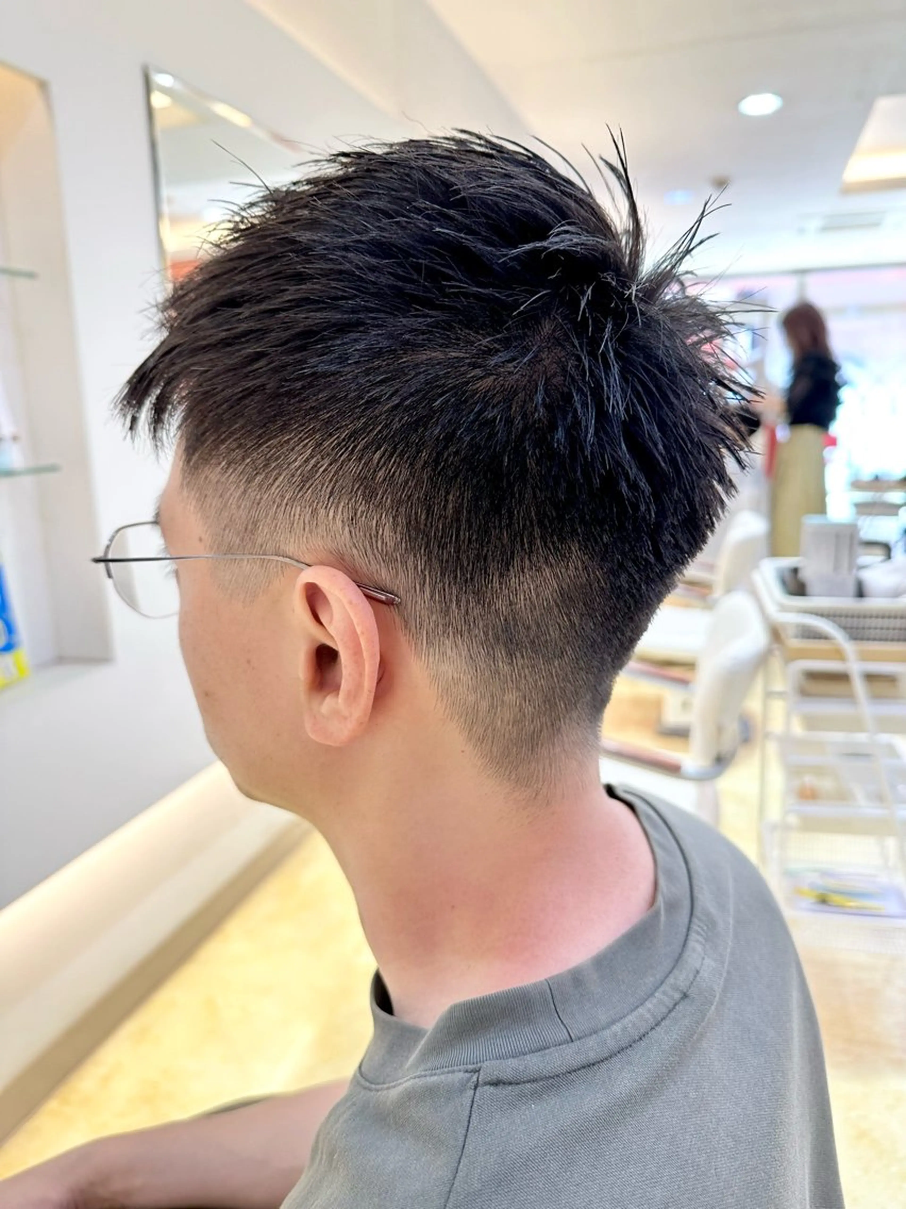 ショート メンズ フェードカット メンズパーマ/ メンズカット/片山のヘアスタイル