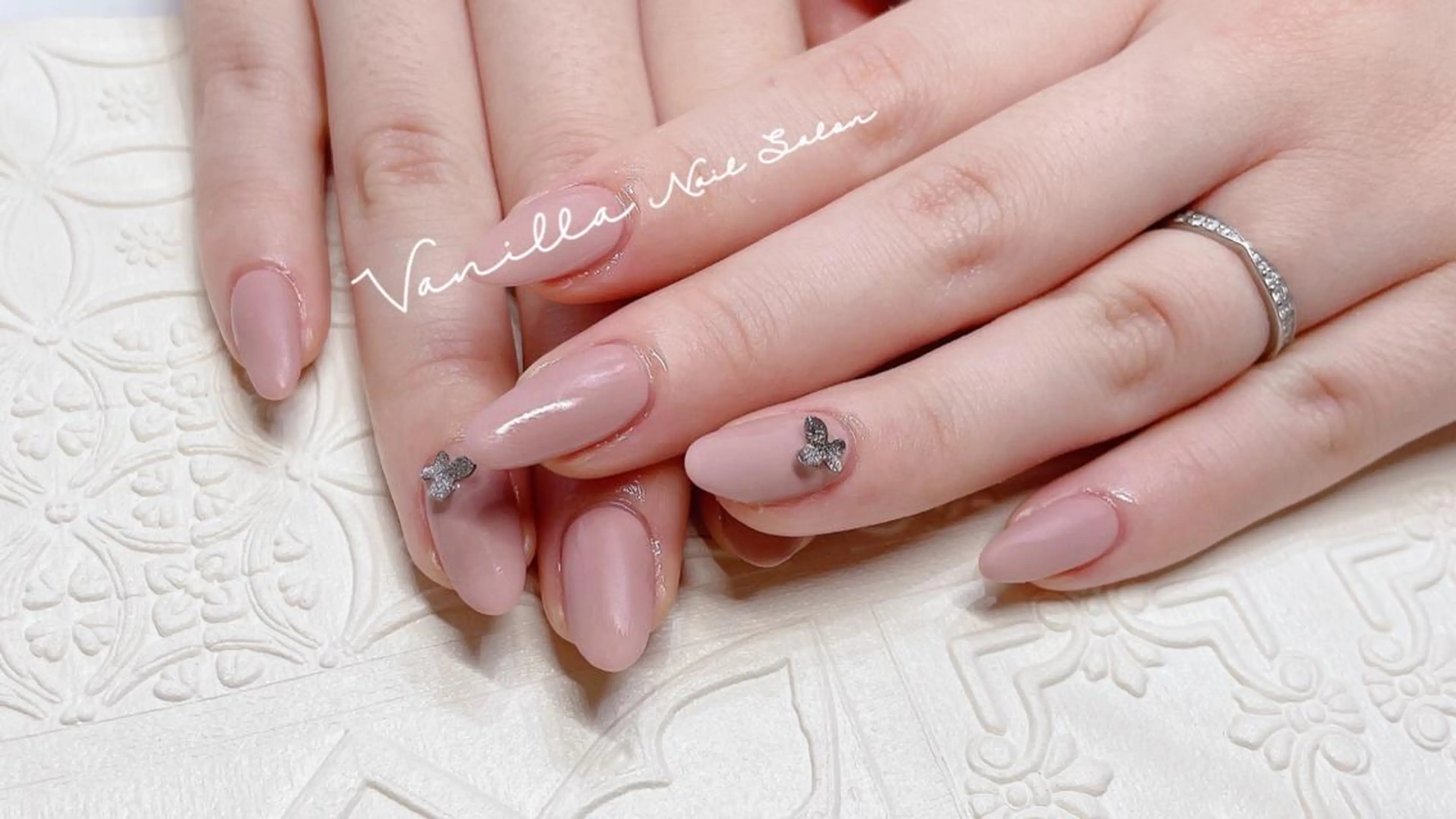 ネイル ハンドネイル Vanilla ネイルサロン　西川口のネイルデザイン