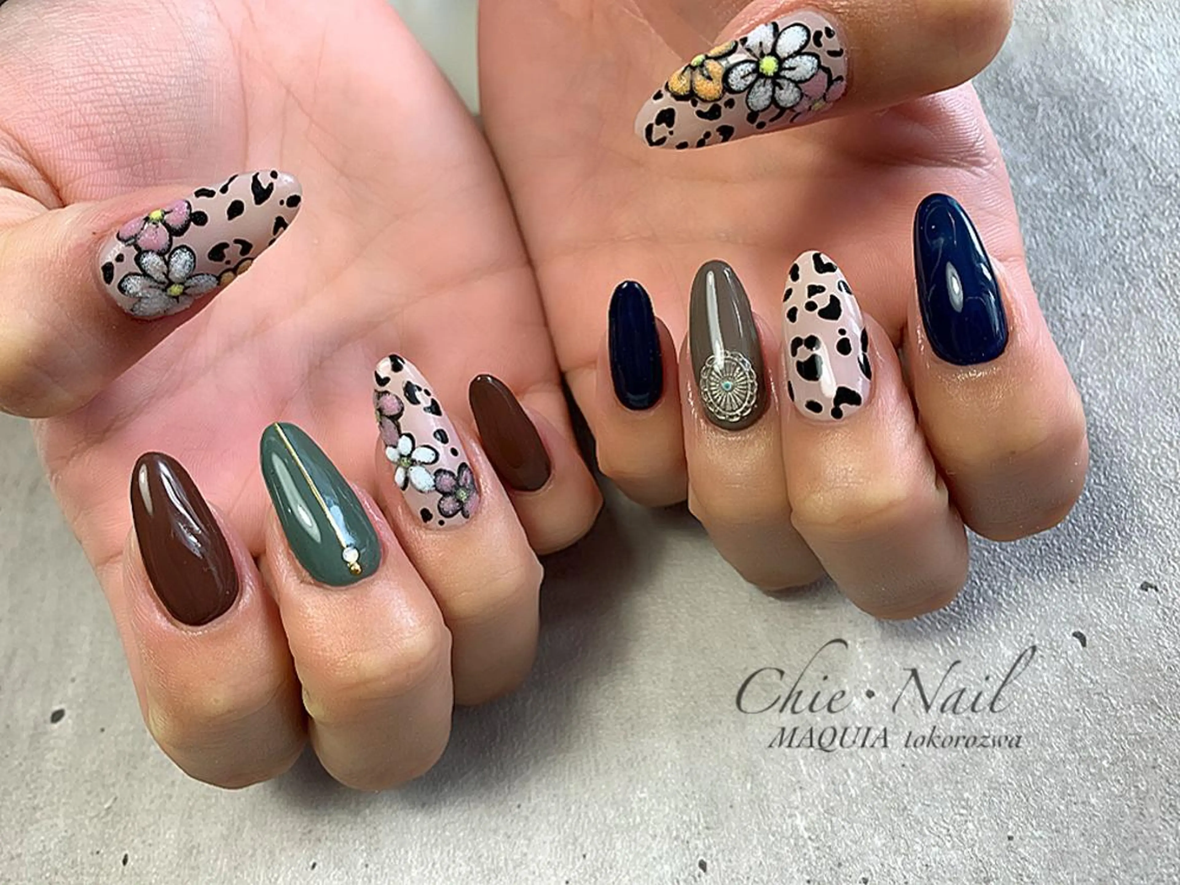 ネイル 森ノ宮❤︎ chieのネイルデザイン