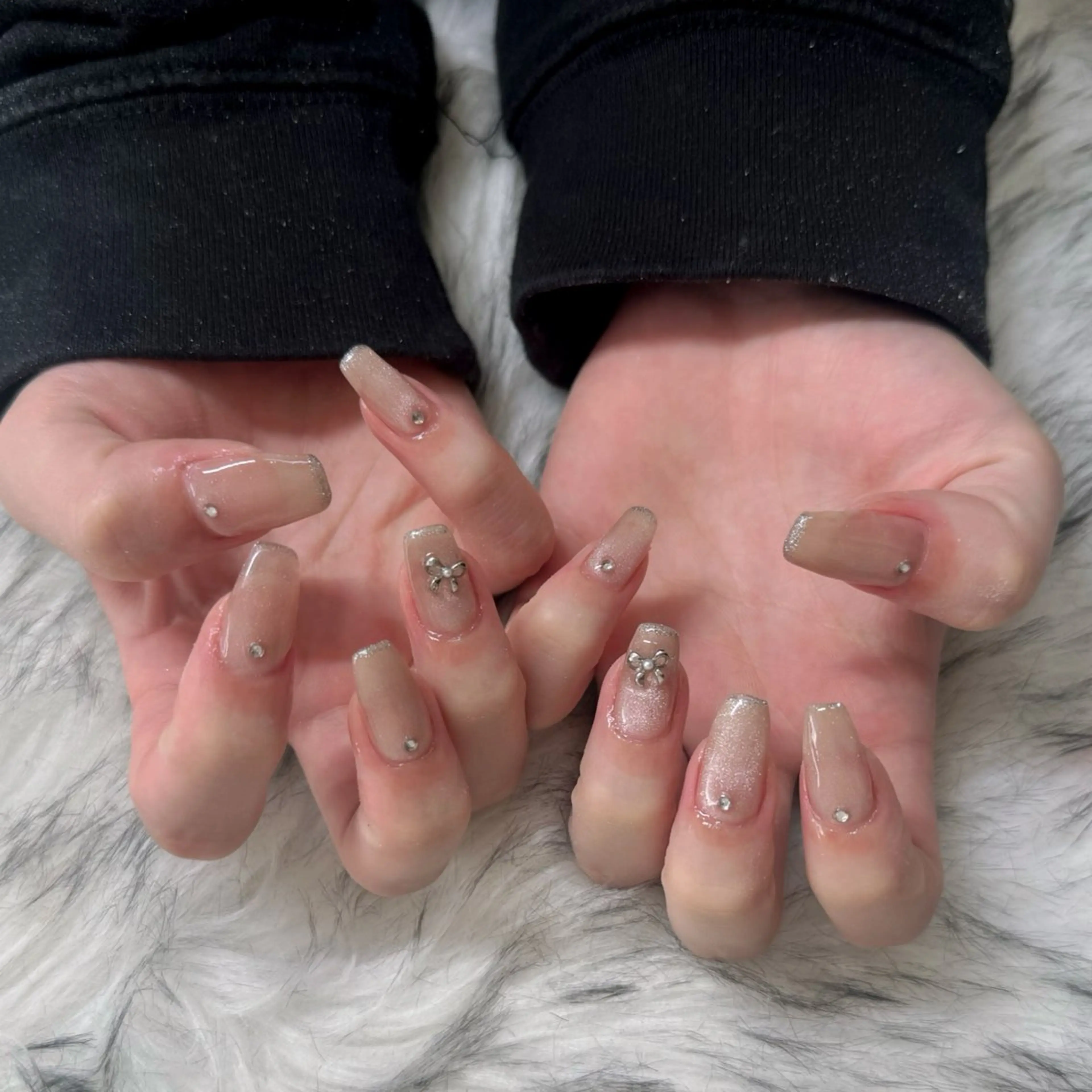 セミロング ハンドネイル mao .のネイルデザイン