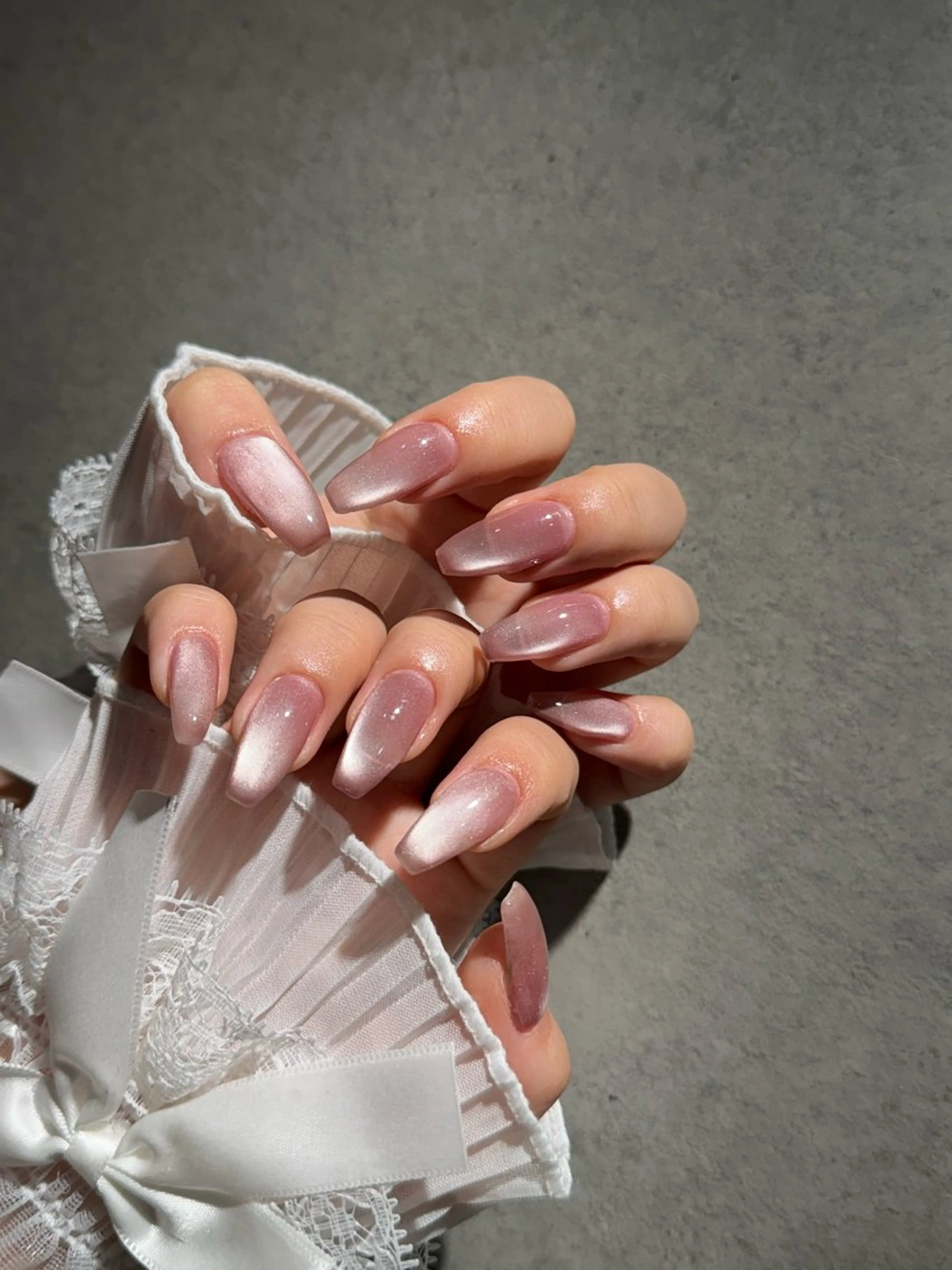 ネイル I-nailロング /ワンホン/キラキラのネイルデザイン