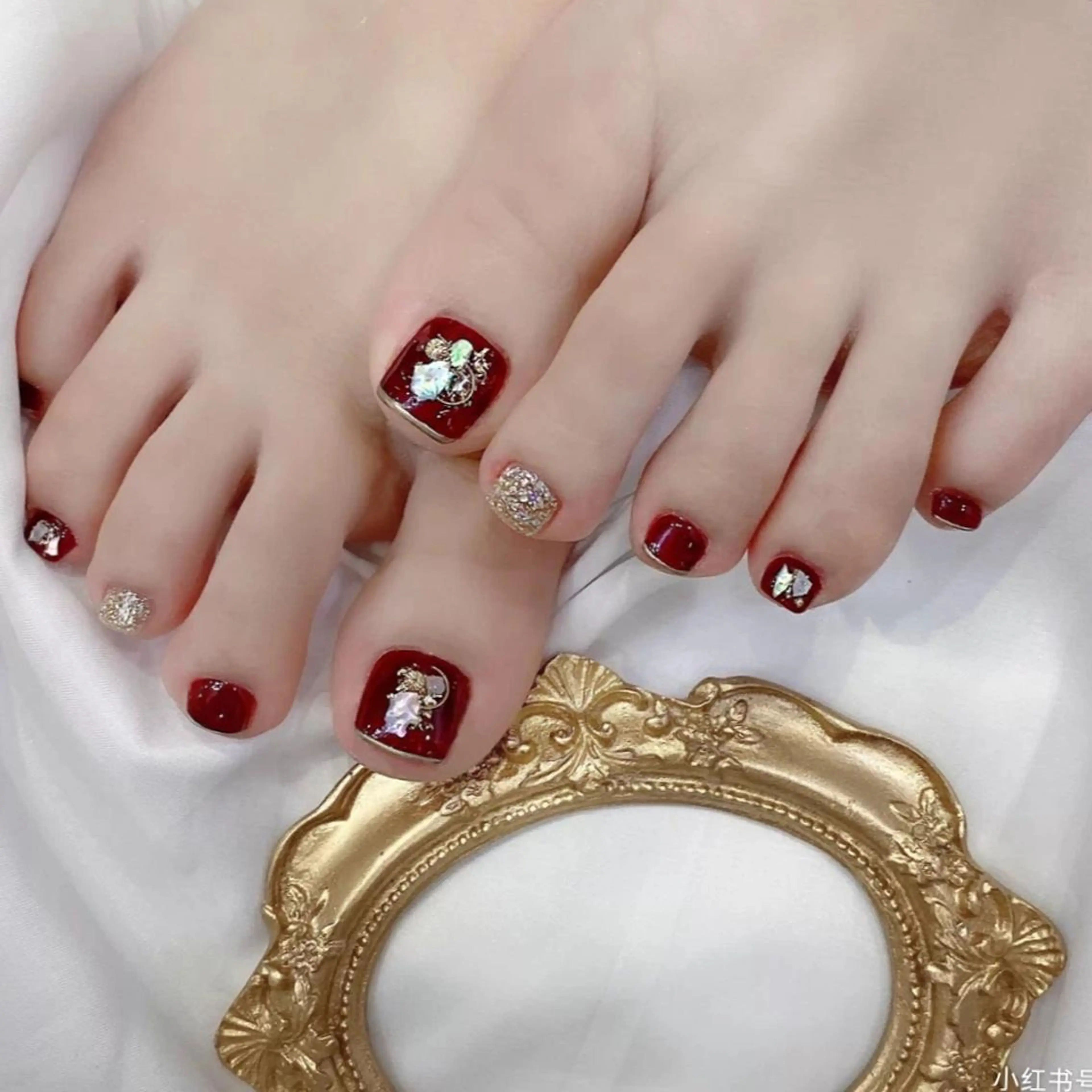 ネイル フットネイル ネイリストゆか💅 長さだし、深爪矯正のネイルデザイン