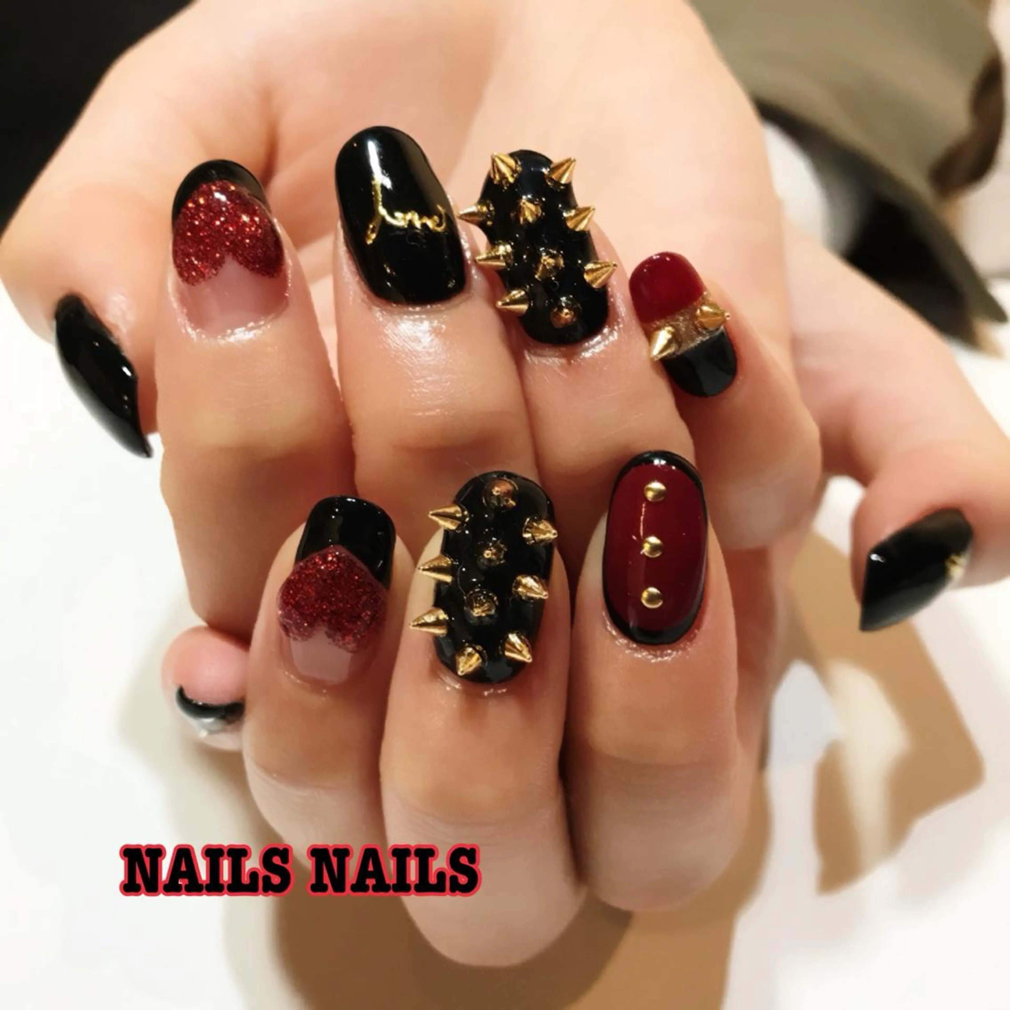 ネイル ボルドー ジェルネイル ハート NAILSNAILS ERIKAのネイルデザイン
