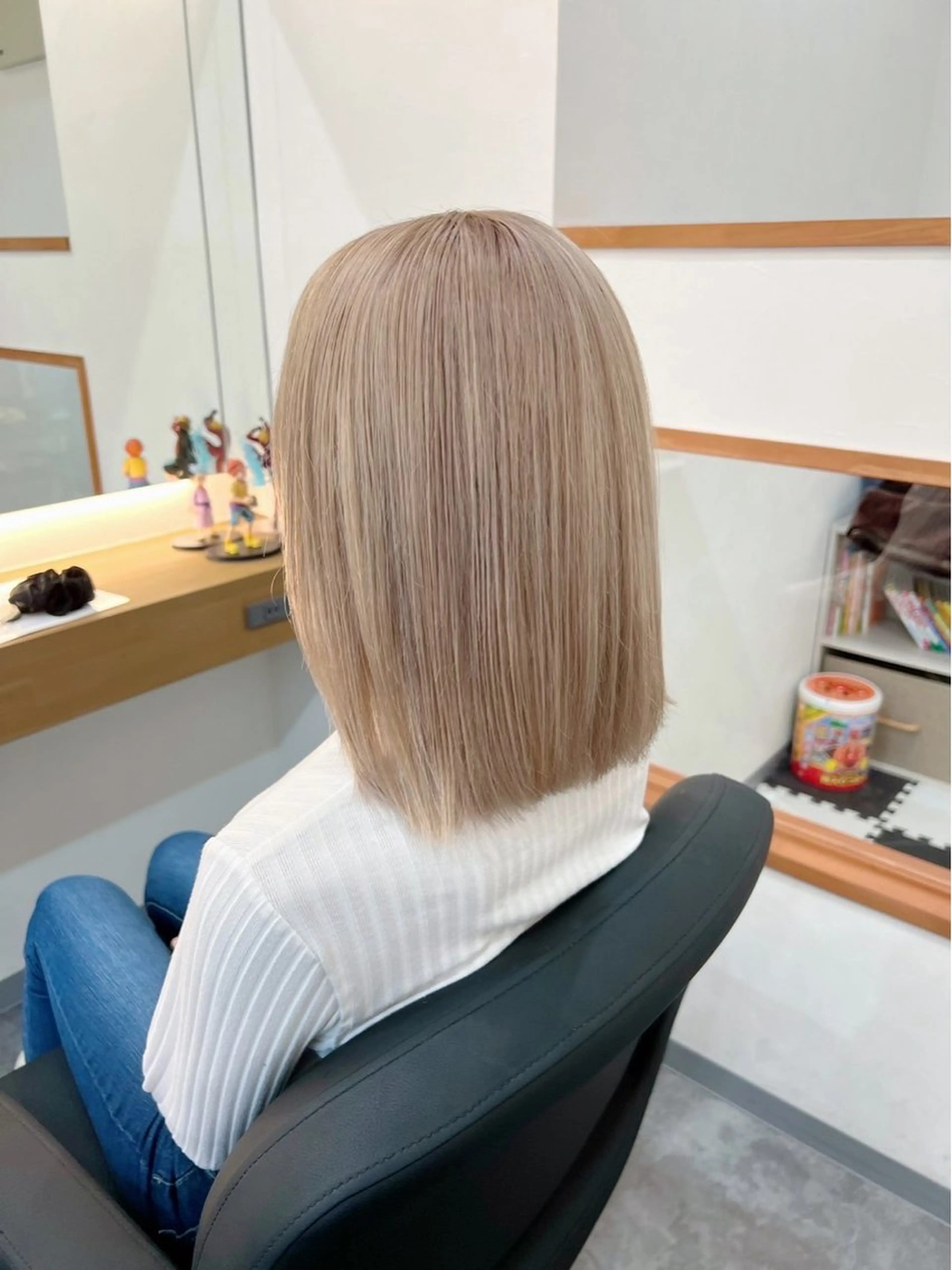 セミロング ショートボブ セミロングパーマ 韓国風カラー ボブ ハイライト カット ヘアカラー トリートメント ヘアセット hair terra ce M奈良店のヘアスタイル