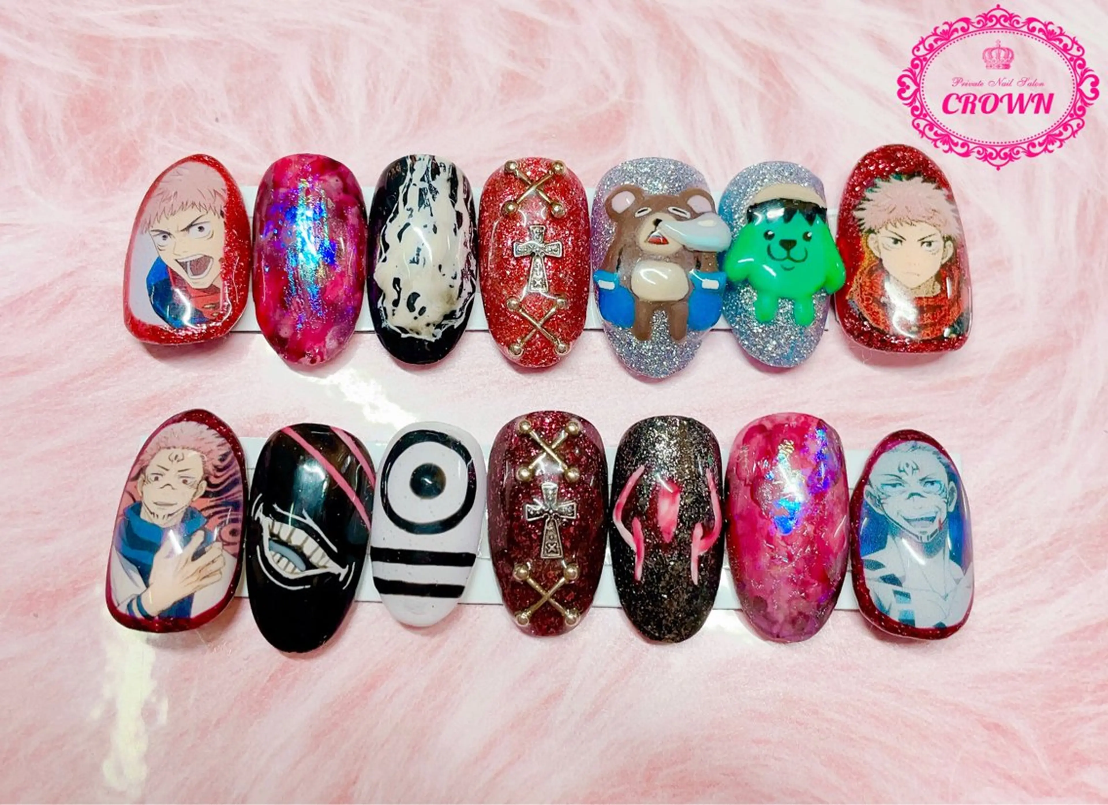 ネイル CROWN プライベートサロンのネイルデザイン