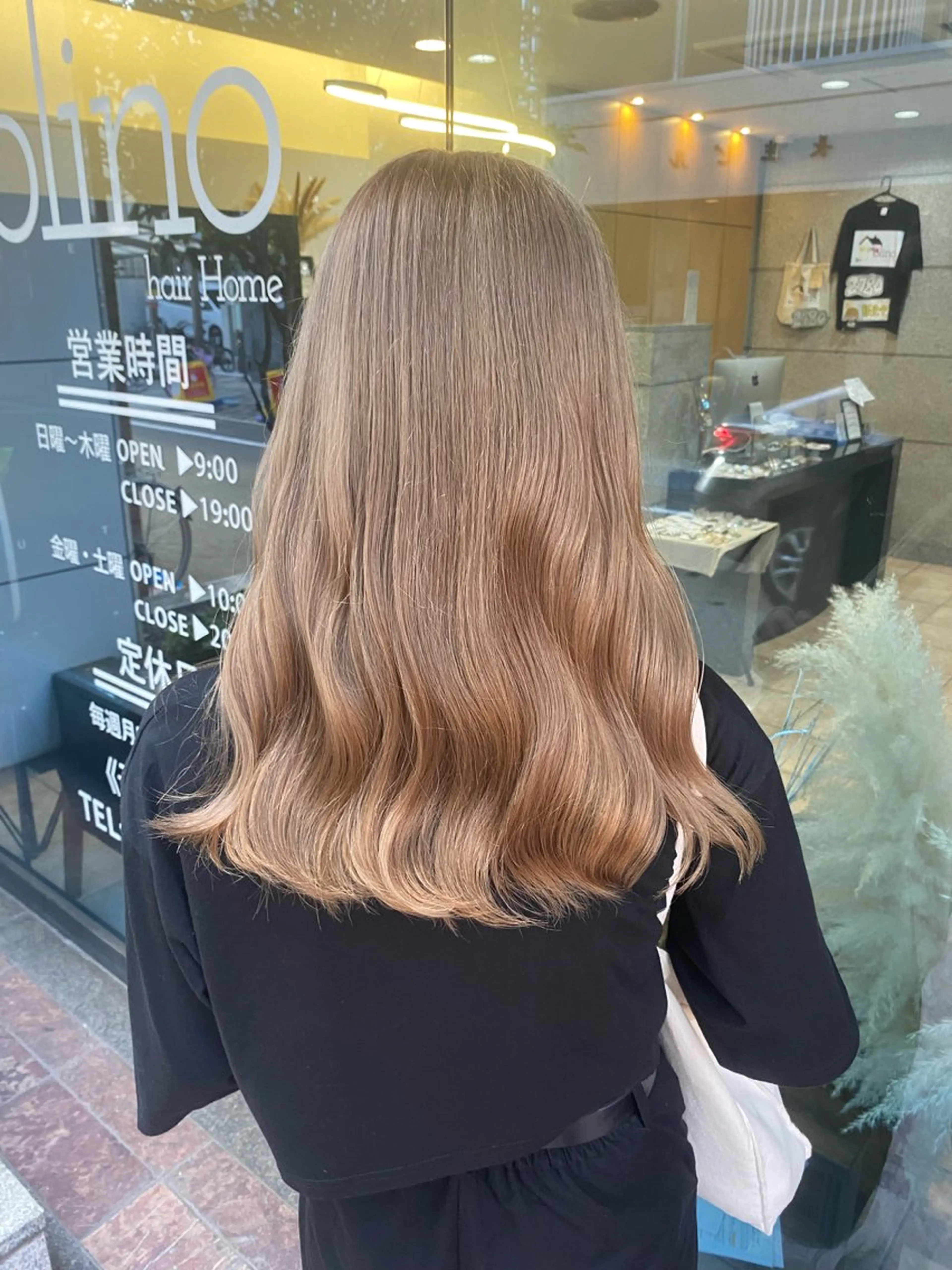 セミロング カラー 西田辺/ タカスナオヤのヘアスタイル