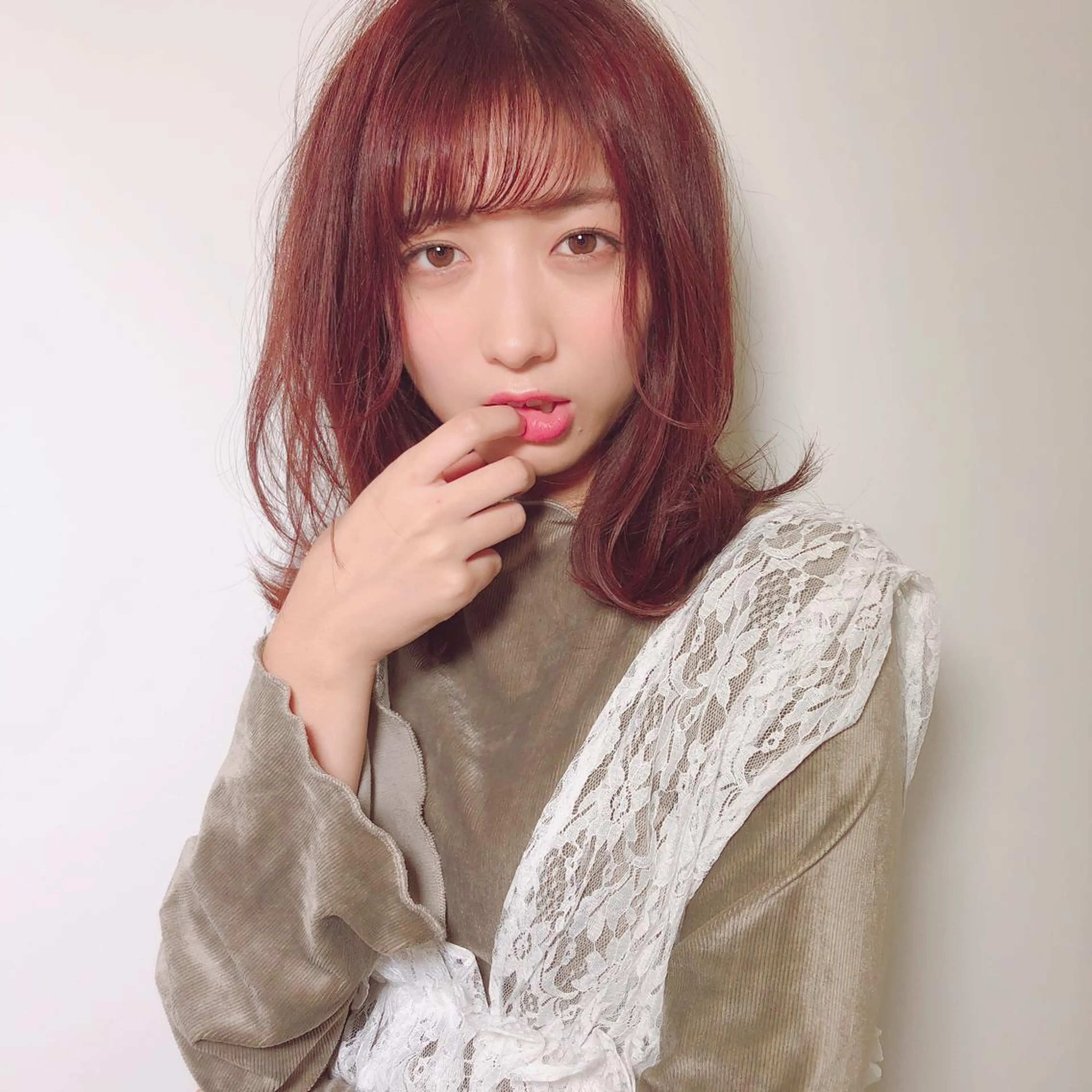 ミディアム カラー 店長/mao/ 前髪/顔周りカットのヘアスタイル