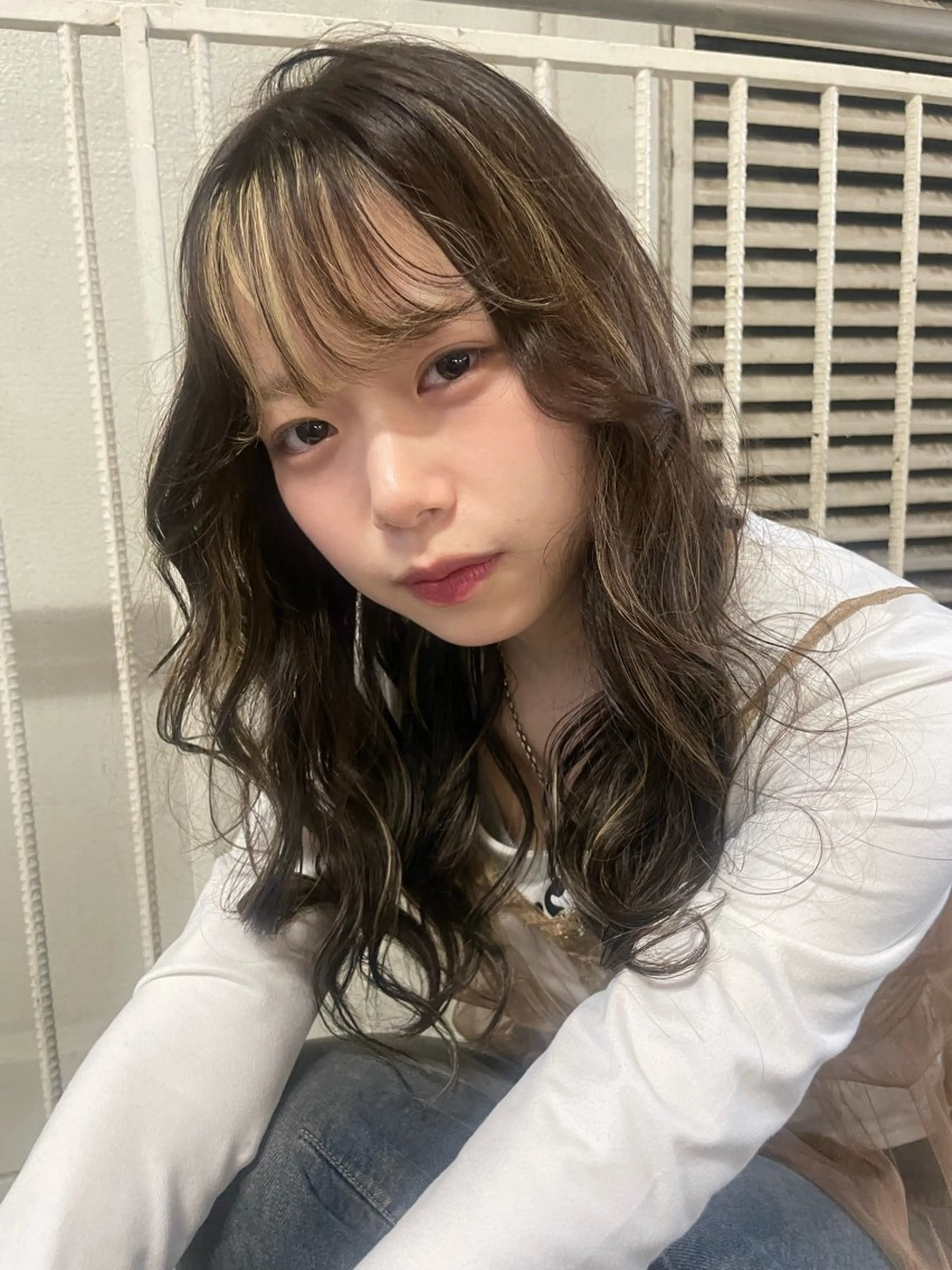 カラー ハッシュレイヤー/ ハイトーン/senaのヘアスタイル