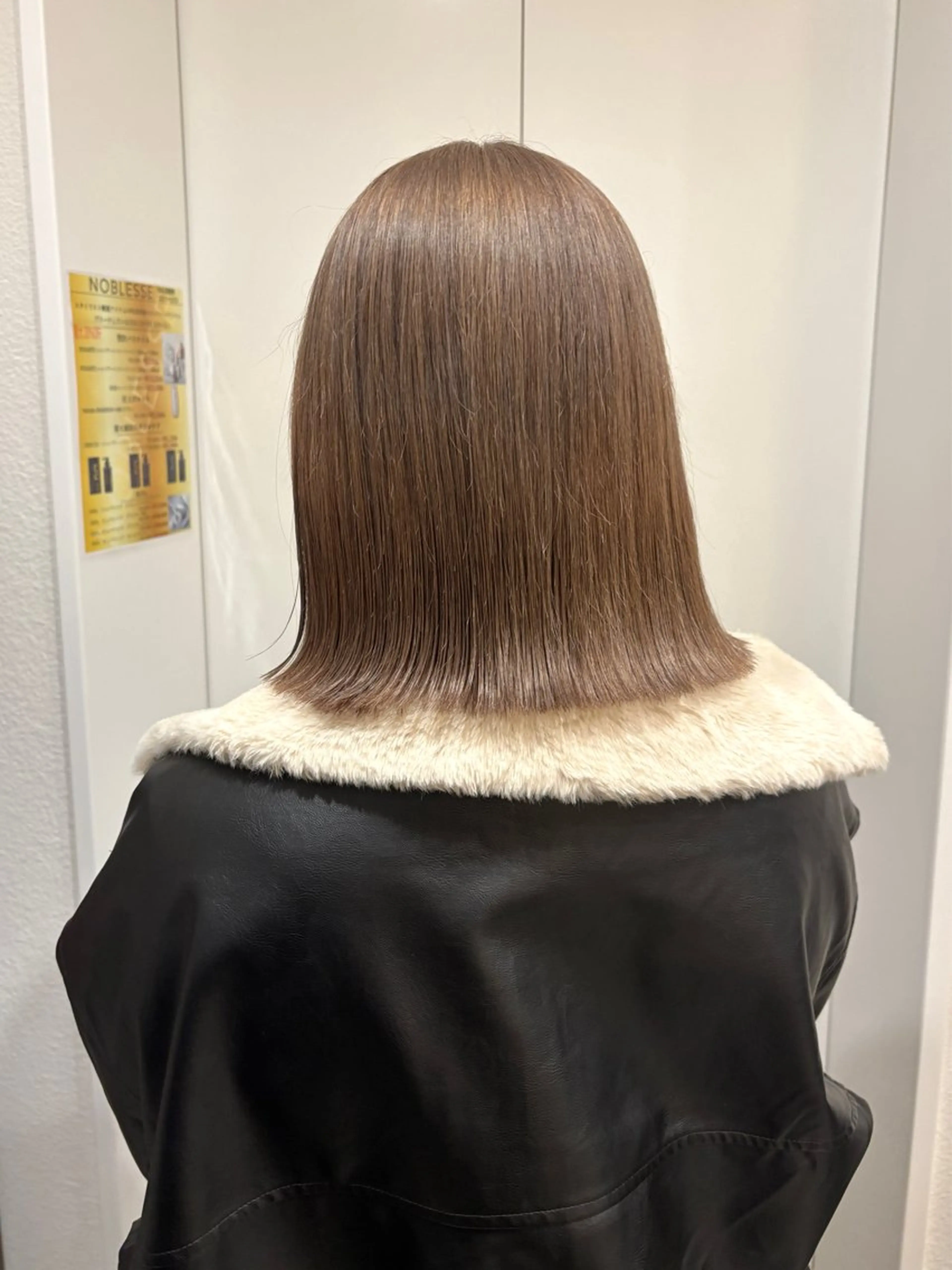 ミディアム カラー カット ヘアカラー トリートメント ハイトーン/ウルフ/ レイヤー/Asukaのヘアスタイル