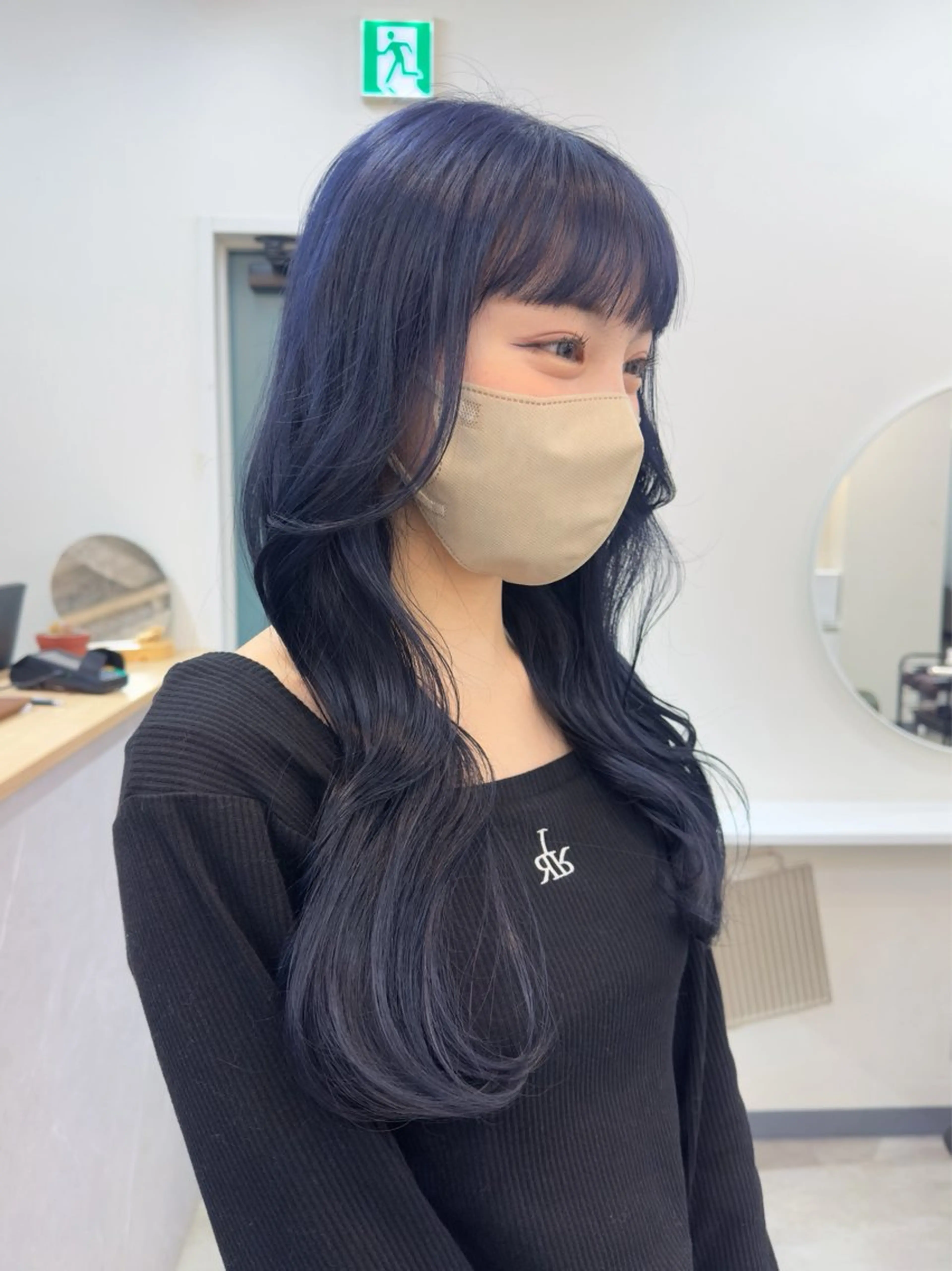 ロング カラー ヘアカラー レイヤー/顔周り /いいぬまみかのヘアスタイル