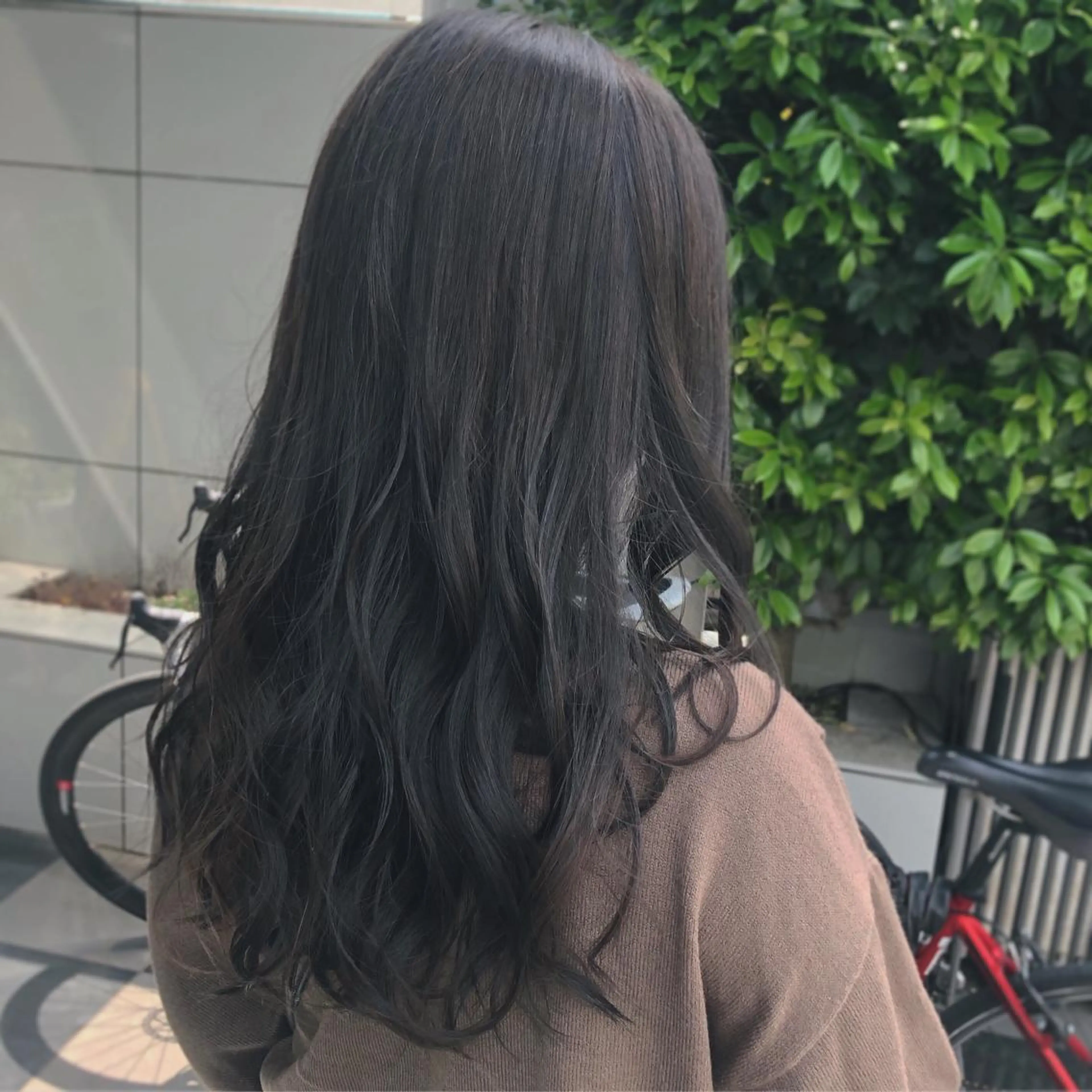 ロング カラー ヘアカラー トリートメント 山崎 絵莉香のヘアスタイル