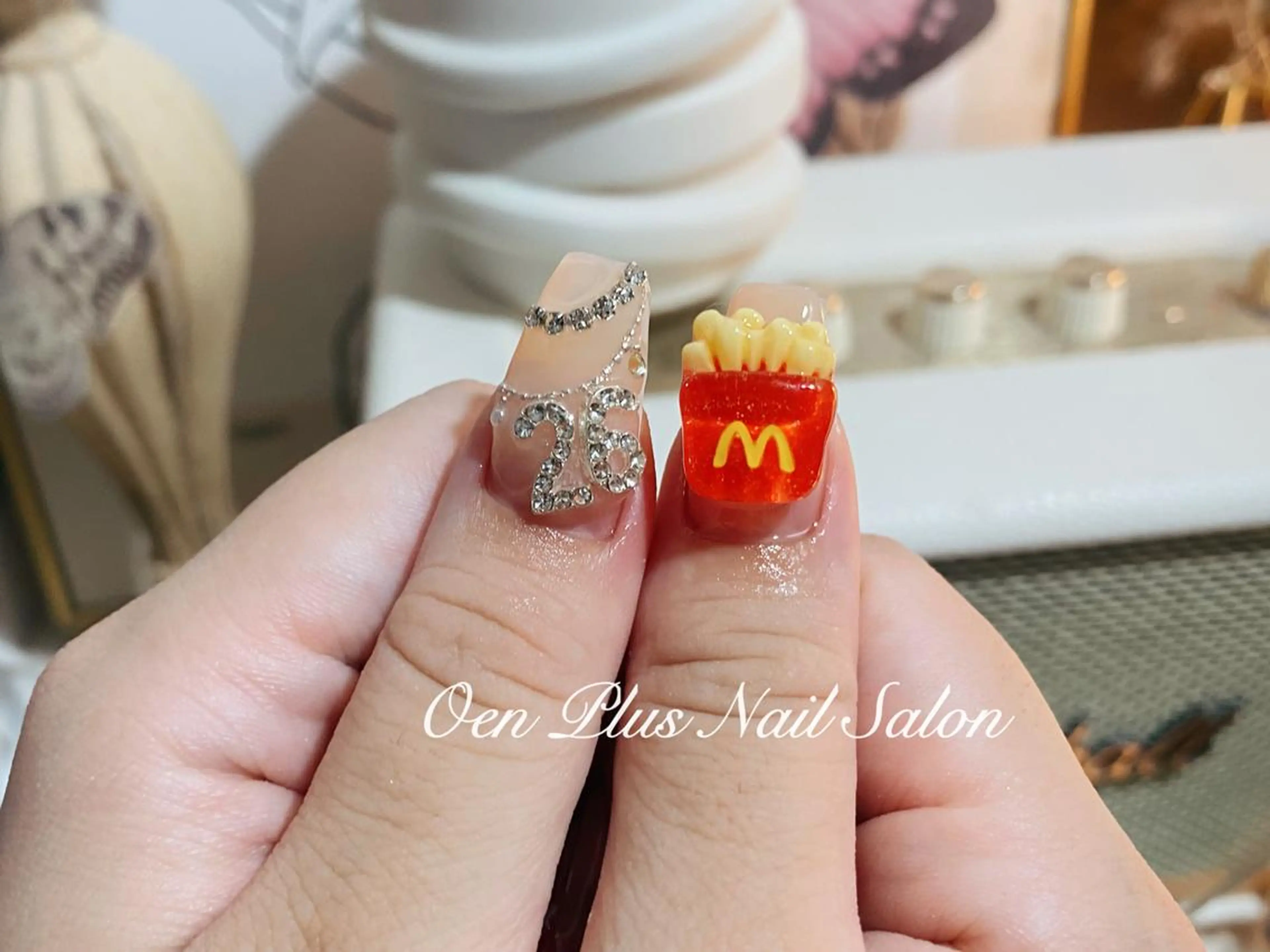 ネイル ハンドネイル One plus あやのネイルデザイン