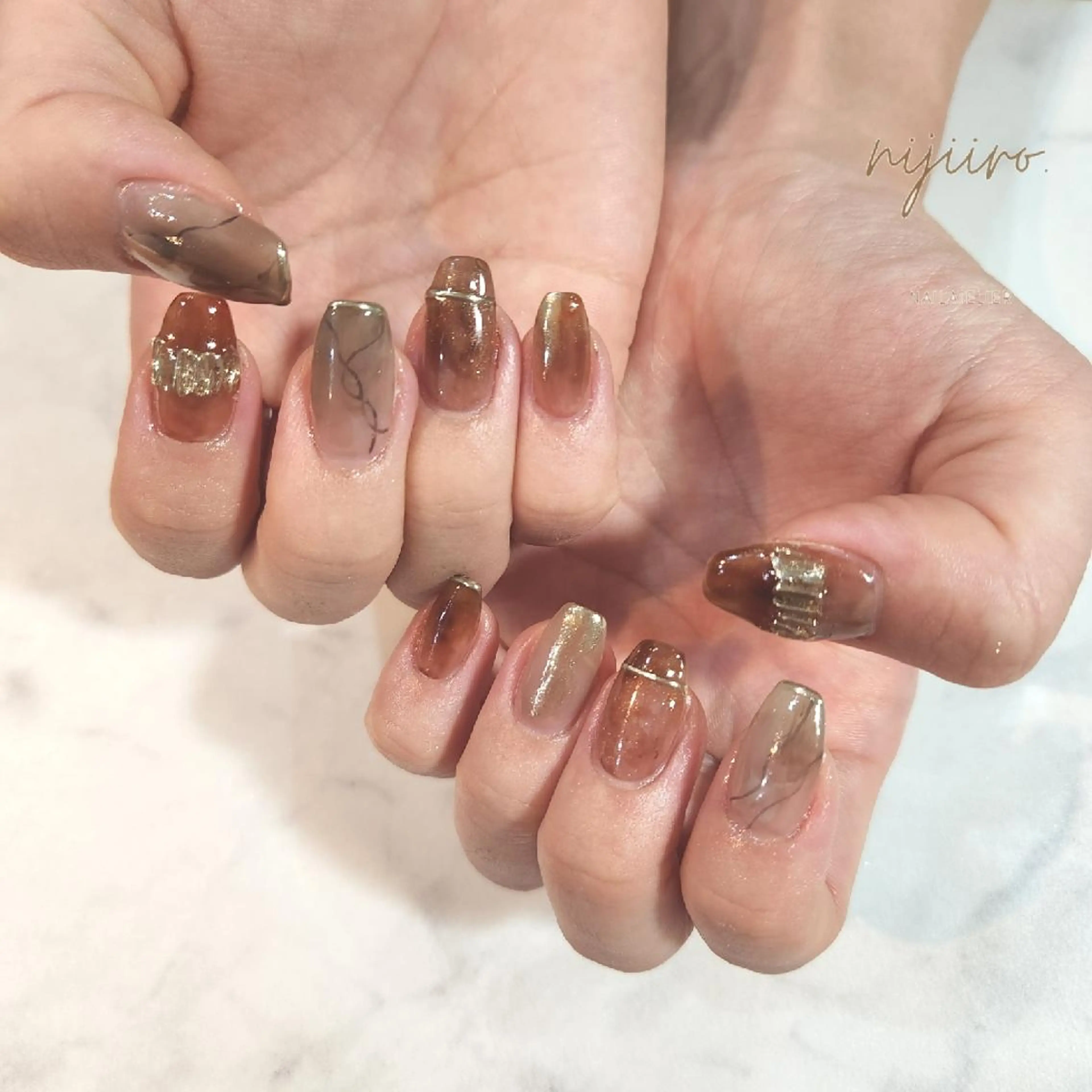 ネイル ハンドネイル nailatelier nijiiro.所属・nijiiro🌈 サトウのネイルデザイン