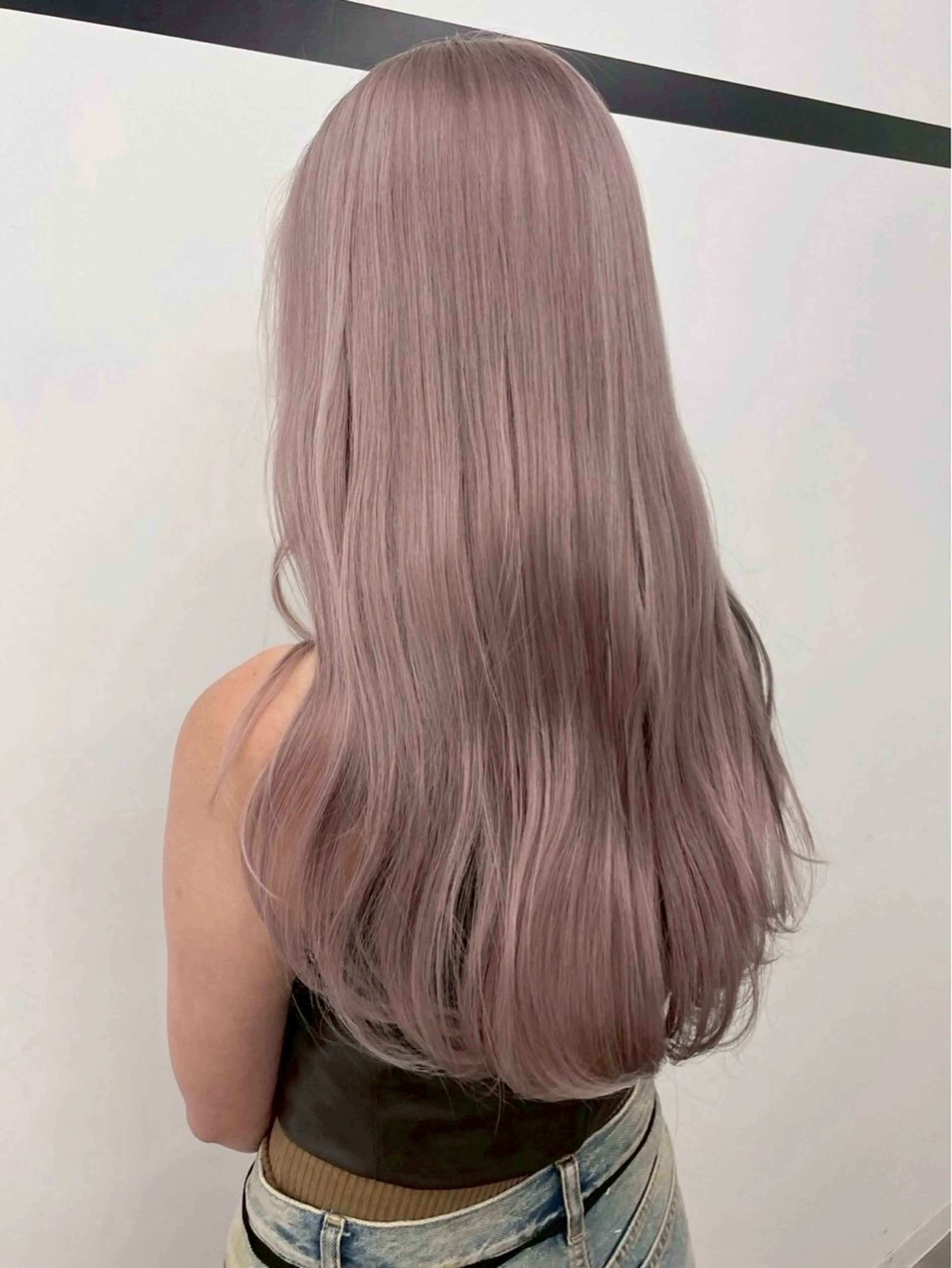 カラー PELE/ハイトーン /アズマタイチのヘアスタイル