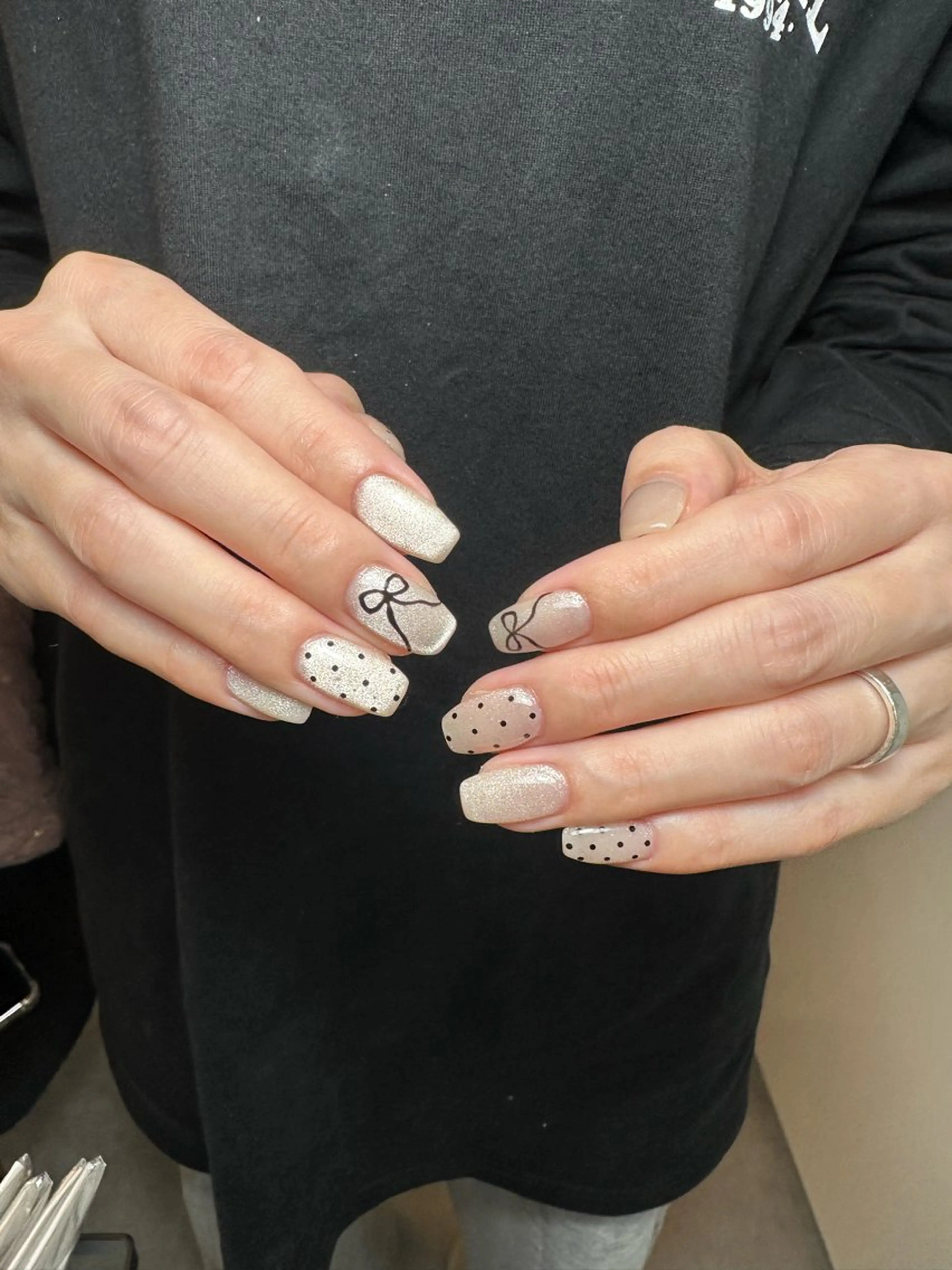 ネイル ATELIERHARLOW所属・nailist MOEのネイルデザイン