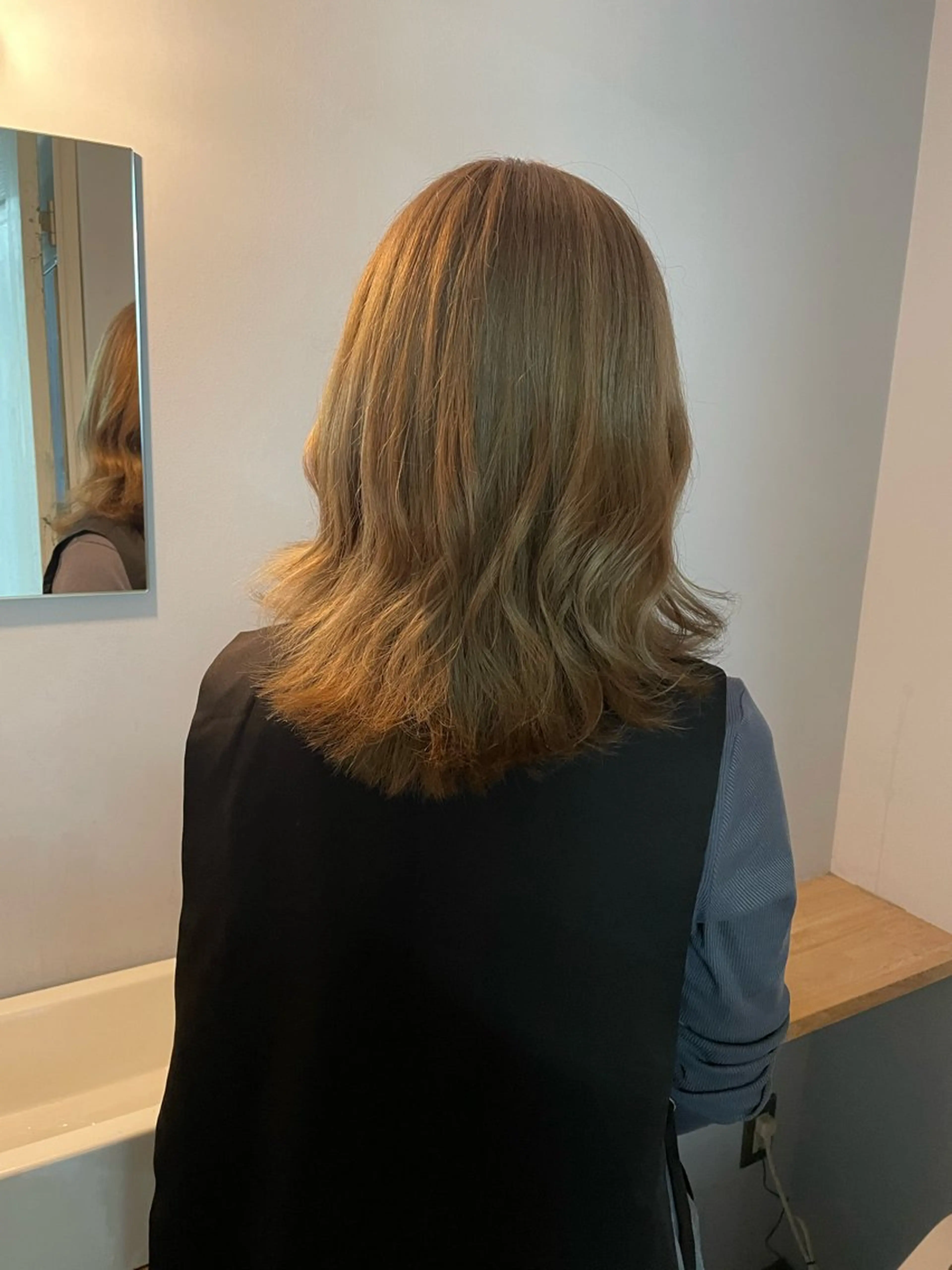 ミディアム カラー ヘアカラー トリートメント カットモデル/ ハイトーン/ゆうあのヘアスタイル