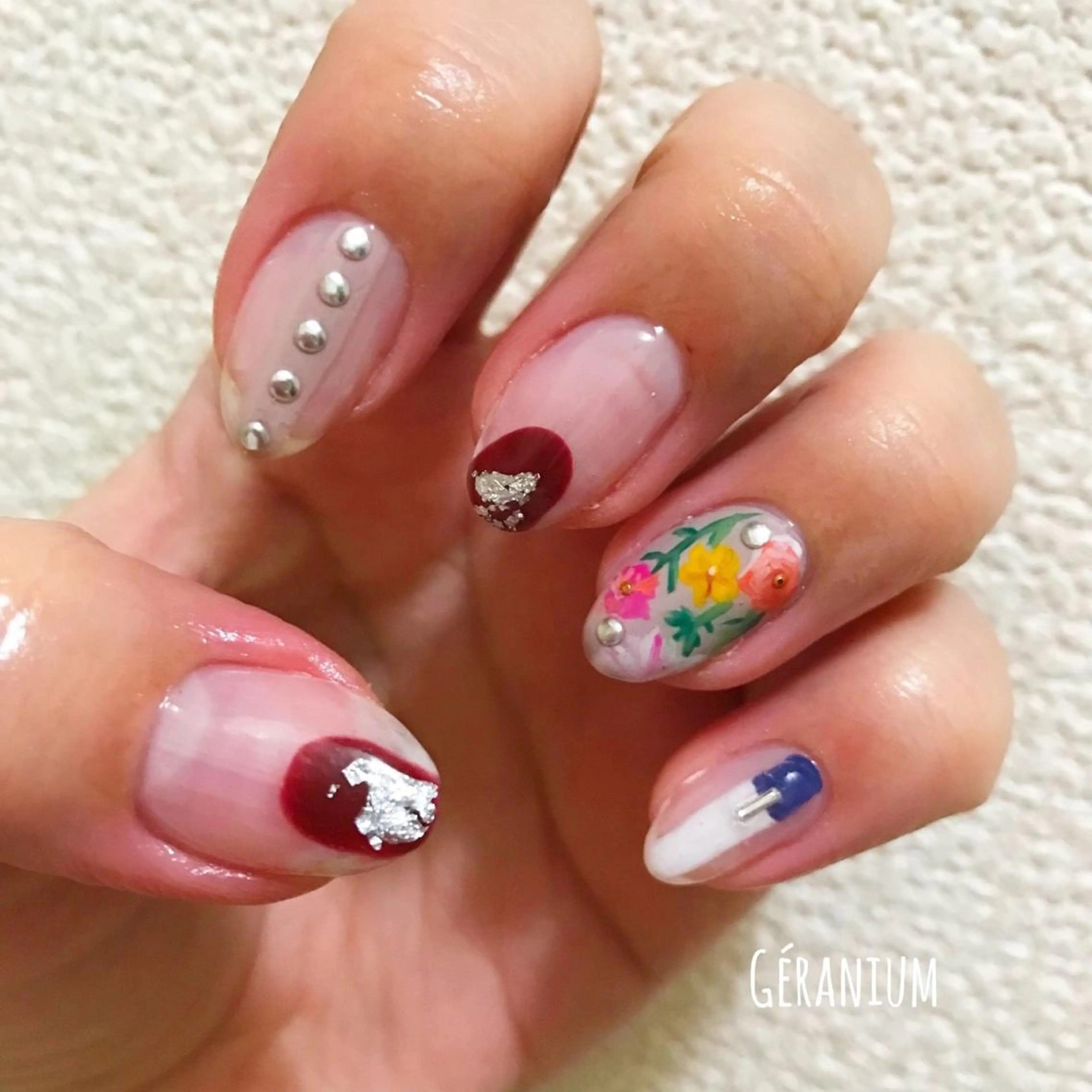 ネイル アートネイル ハンドネイル フットネイル GéRanium Harukaのネイルデザイン