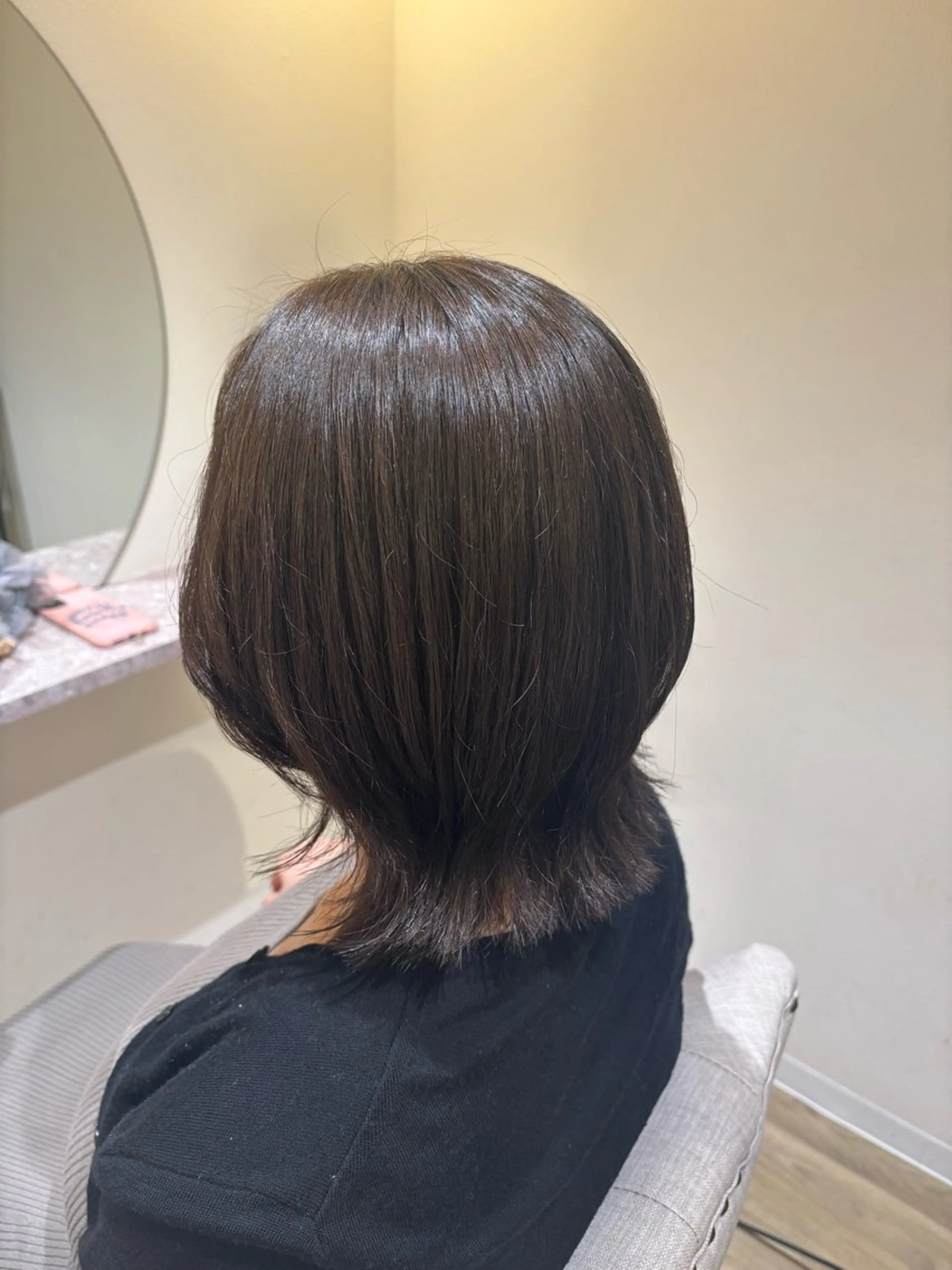 ショート カラー 顔まわりレイヤー 顔周りカット レイヤーカット 中田 渚のヘアスタイル