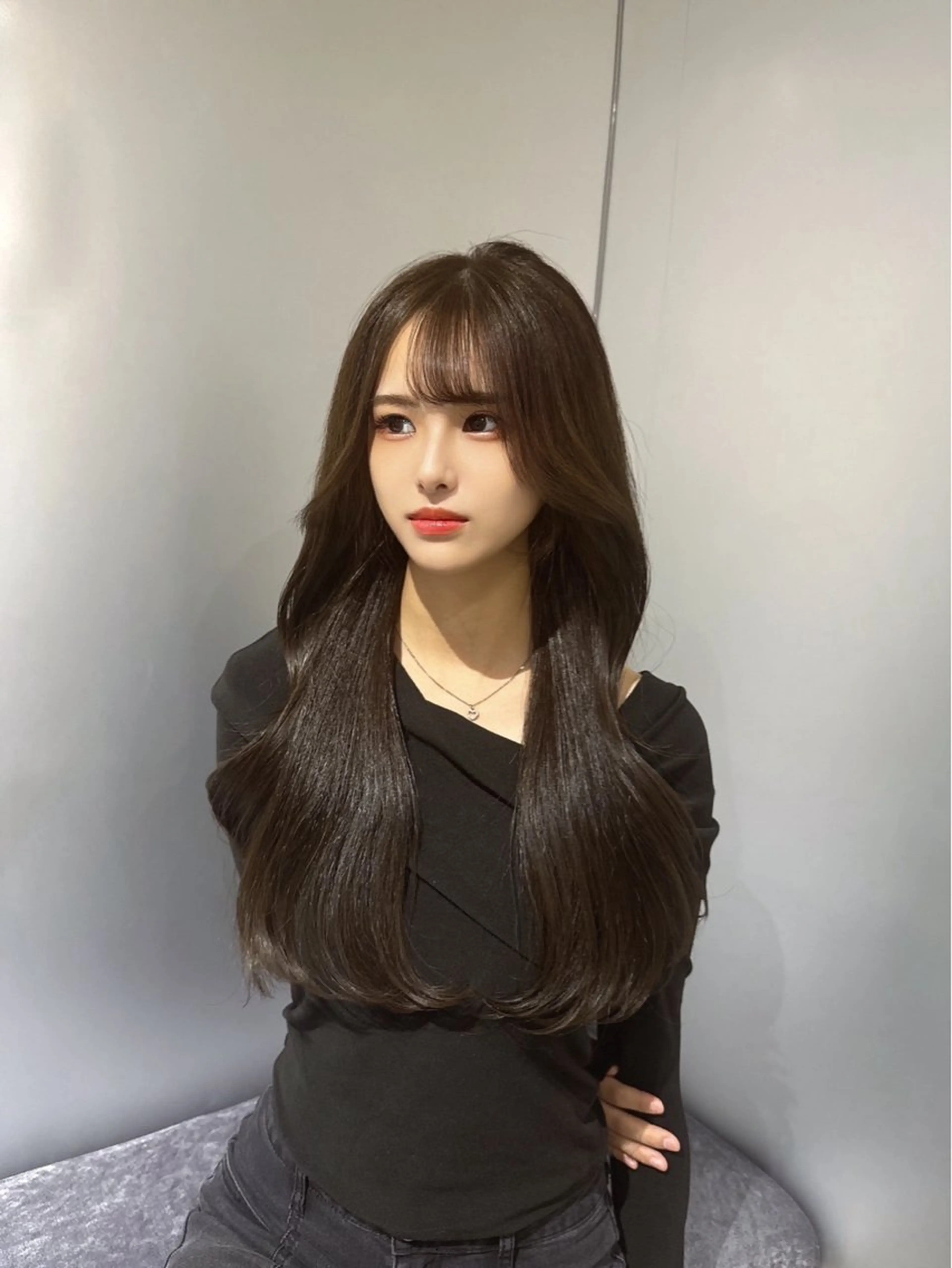 ロング カラー グレージュ オリーブグレージュ オリーブグレー カット ヘアカラー トリートメント 髪質改善/透明感ヘア にちか🐰のヘアスタイル